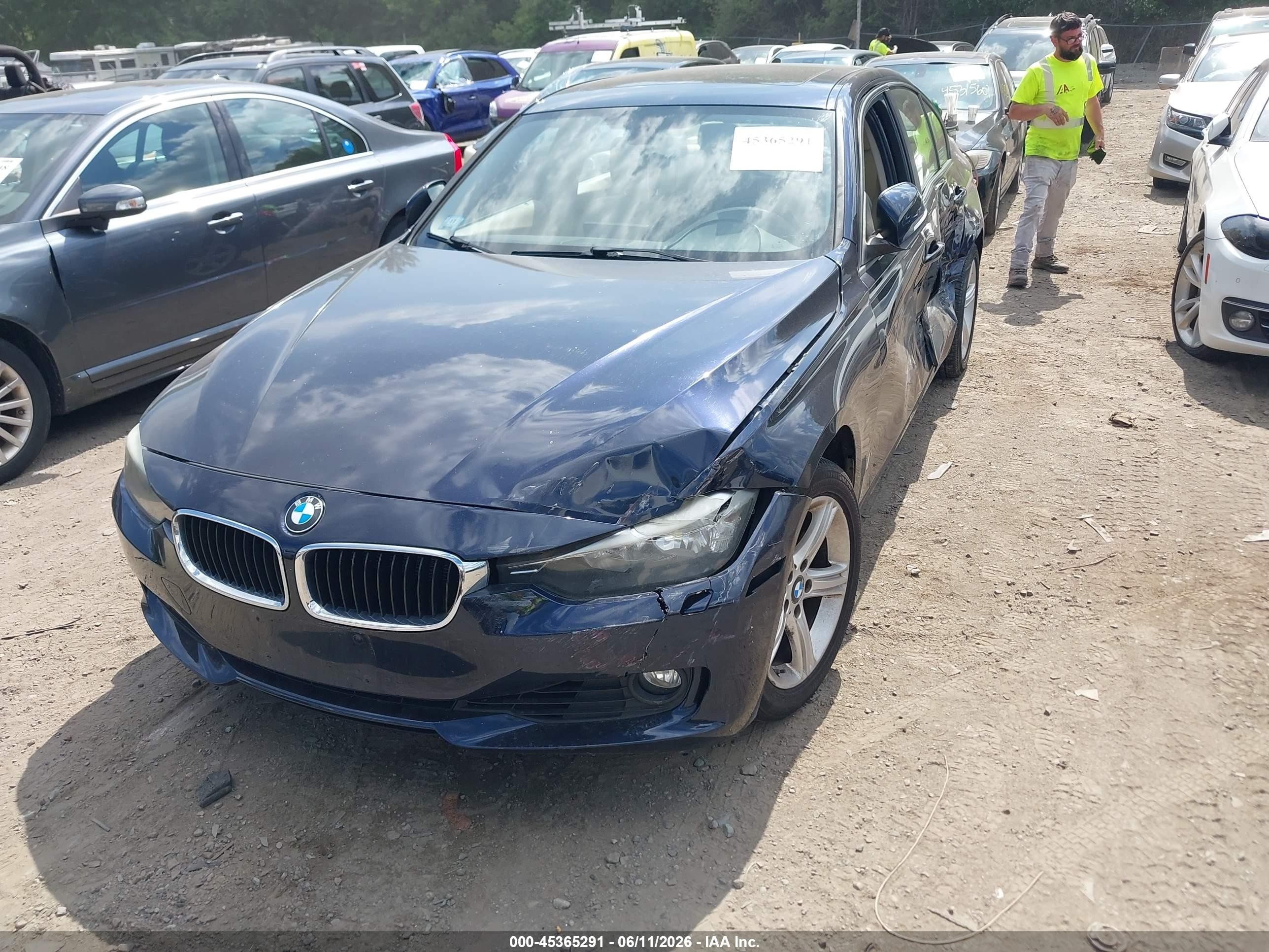 2013 Bmw 328i Xdrive Синий vin: WBA3B5G5XDNS01707