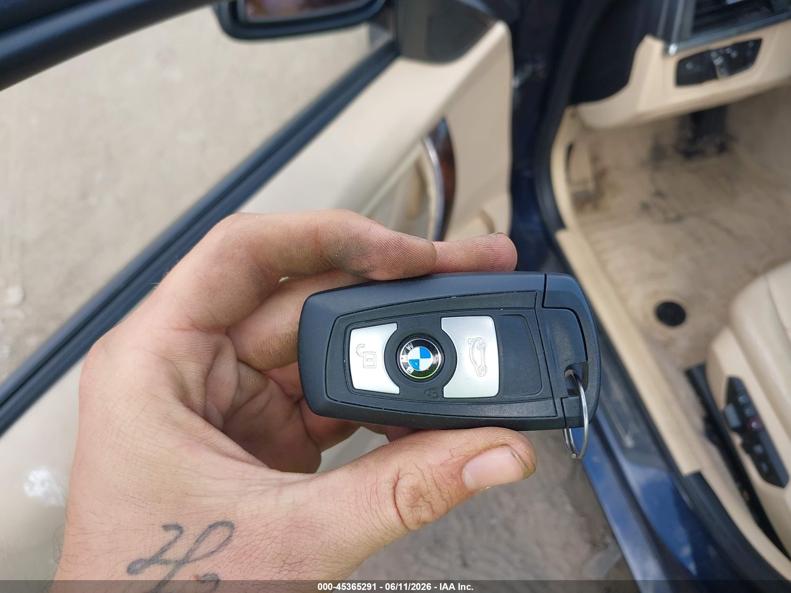 2013 Bmw 328i Xdrive Синий vin: WBA3B5G5XDNS01707