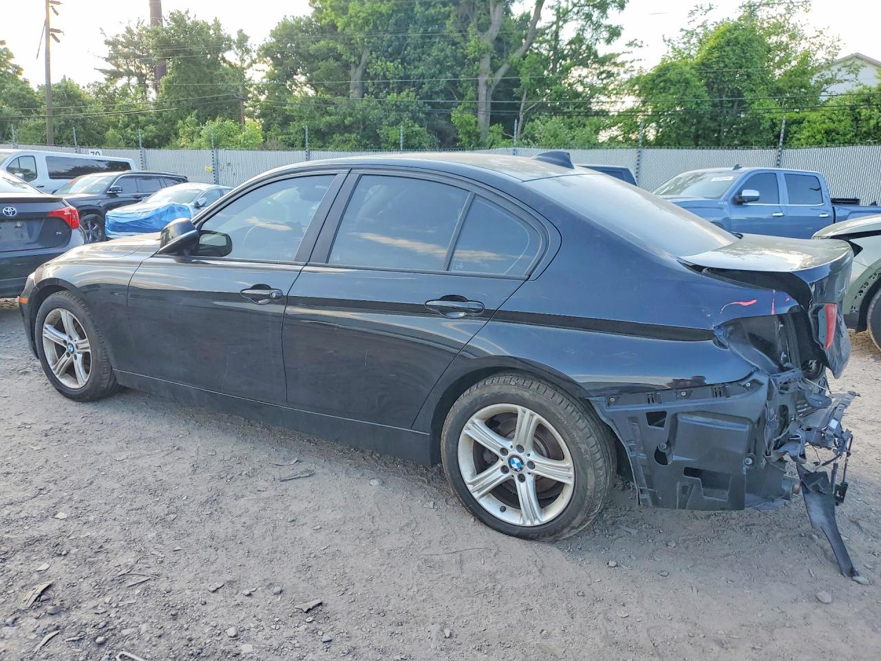 2013 Bmw 328 Xi Sulev Черный vin: WBA3B5G5XDNS02873