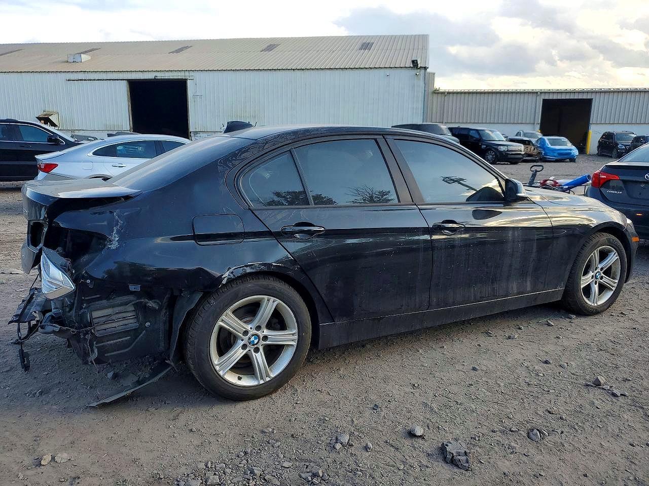 2013 Bmw 328 Xi Sulev Black vin: WBA3B5G5XDNS02873