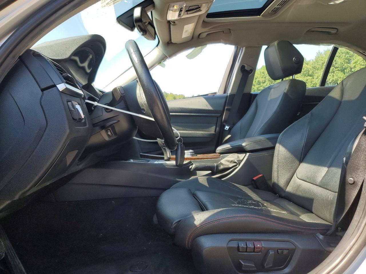 2015 Bmw 328 Xi Sulev Silver vin: WBA3B5G5XFNS17974