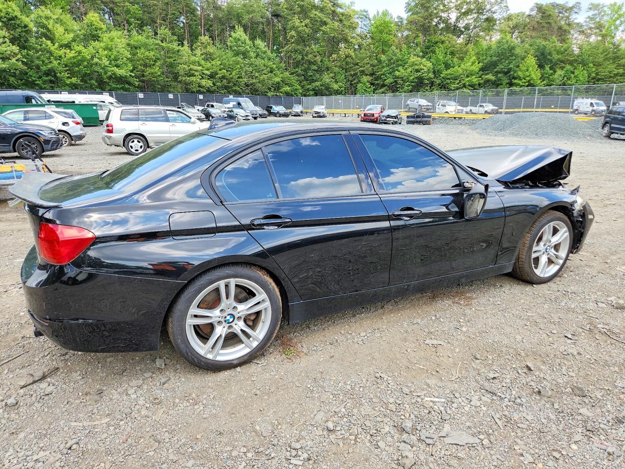 2014 Bmw 335 Xi Черный vin: WBA3B9C50EP458538