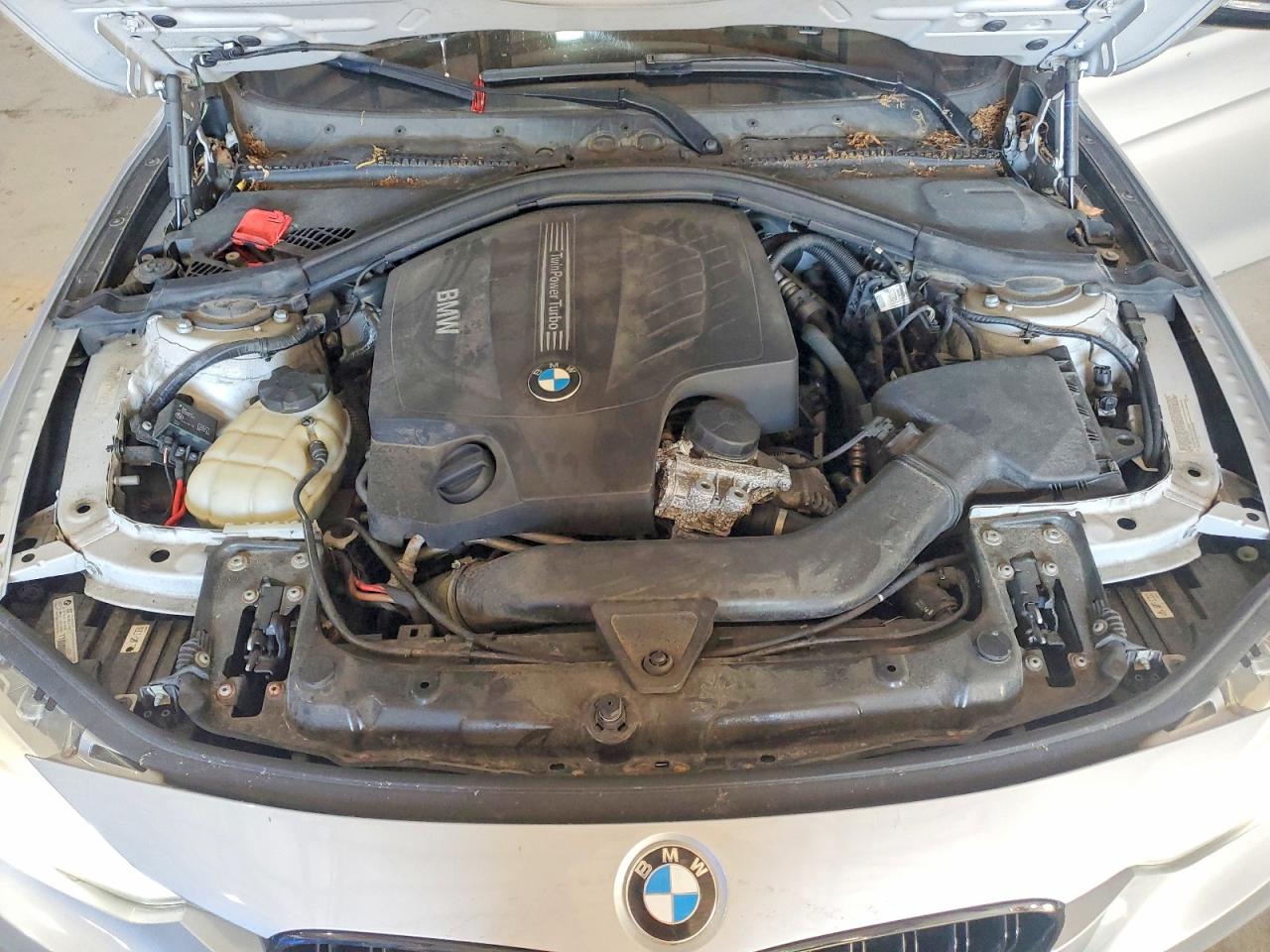 2013 Bmw 335 Xi Silver vin: WBA3B9C52DF140991