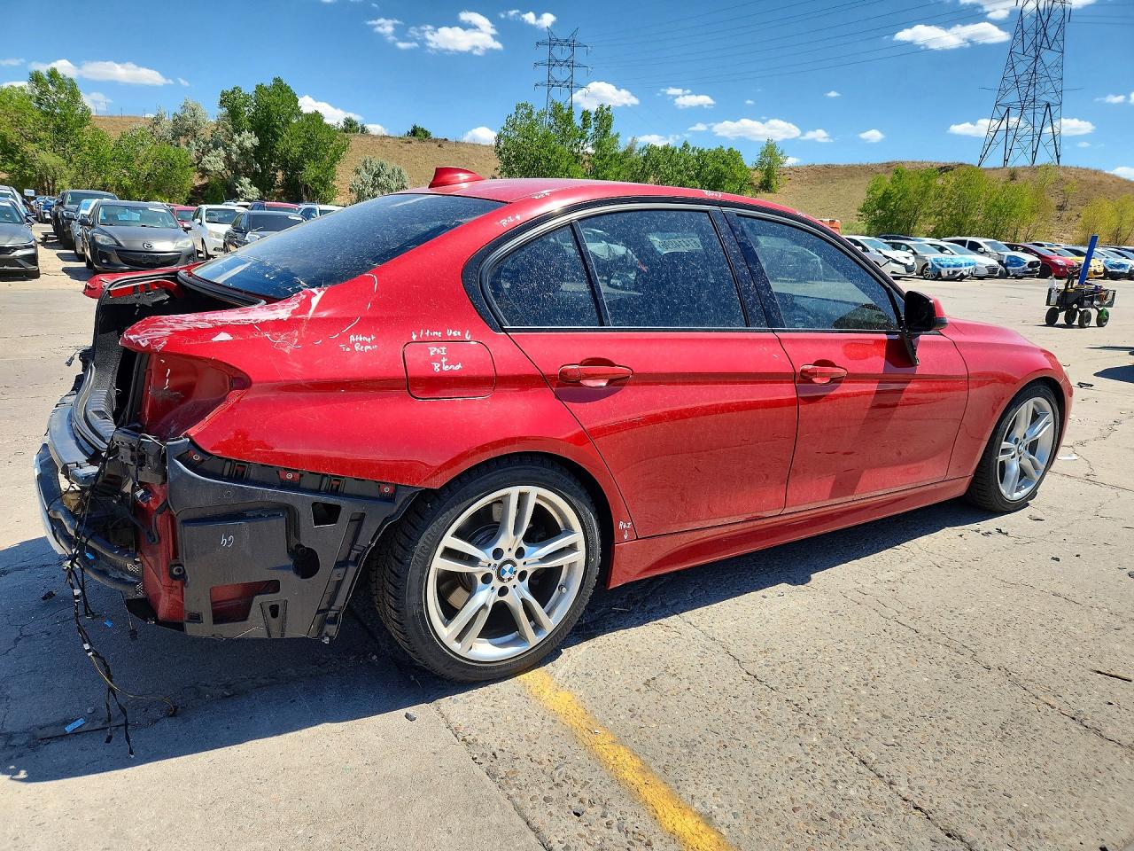 2013 Bmw 335 Xi Red vin: WBA3B9C53DF585398