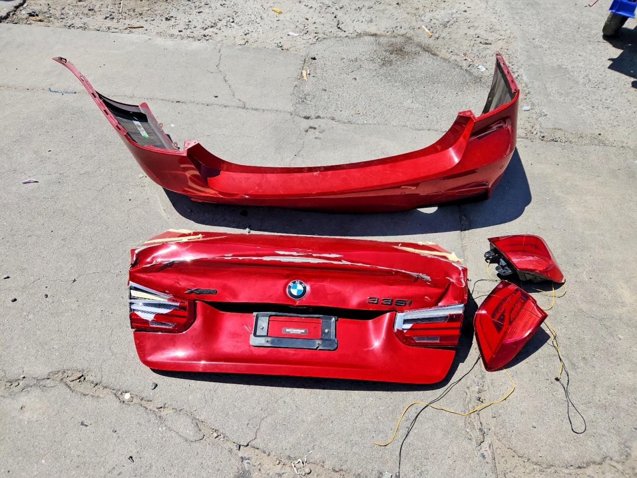 2013 Bmw 335 Xi Red vin: WBA3B9C53DF585398