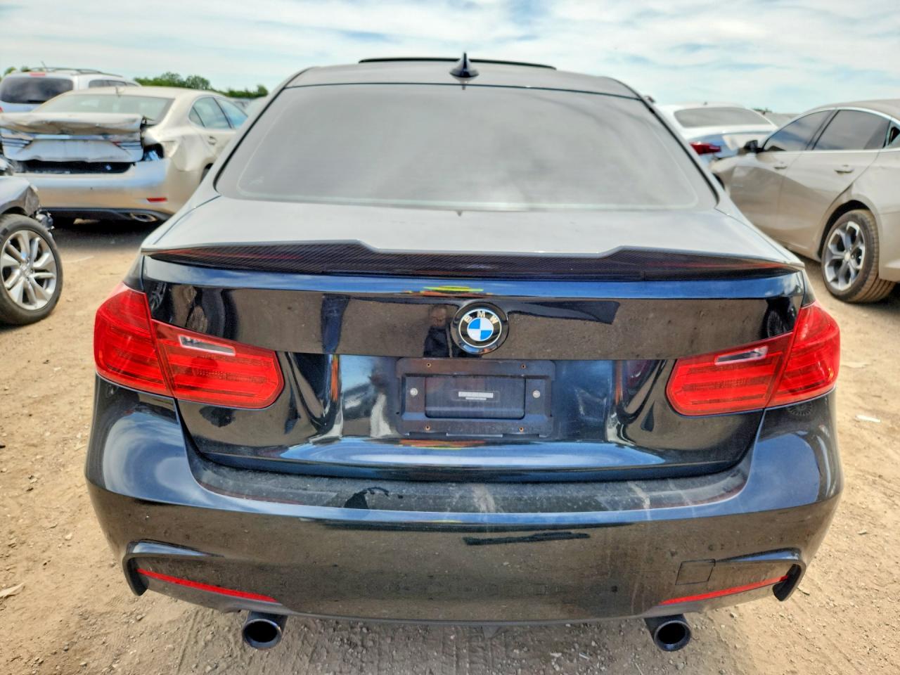2013 Bmw 335 Xi Черный vin: WBA3B9C54DF586656