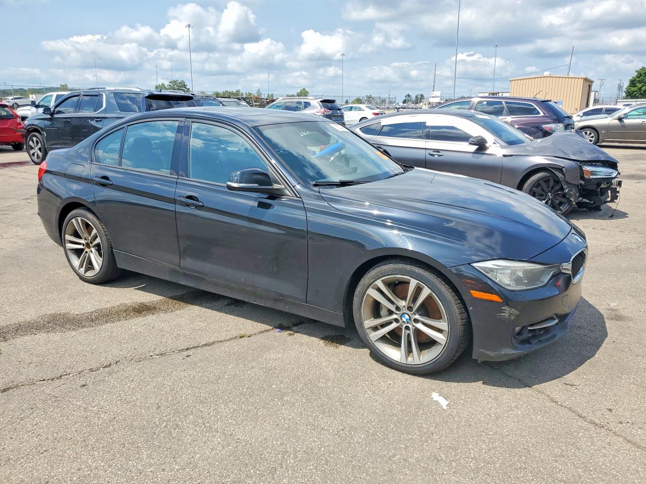 2013 Bmw 335 Xi Black vin: WBA3B9C55DF585466