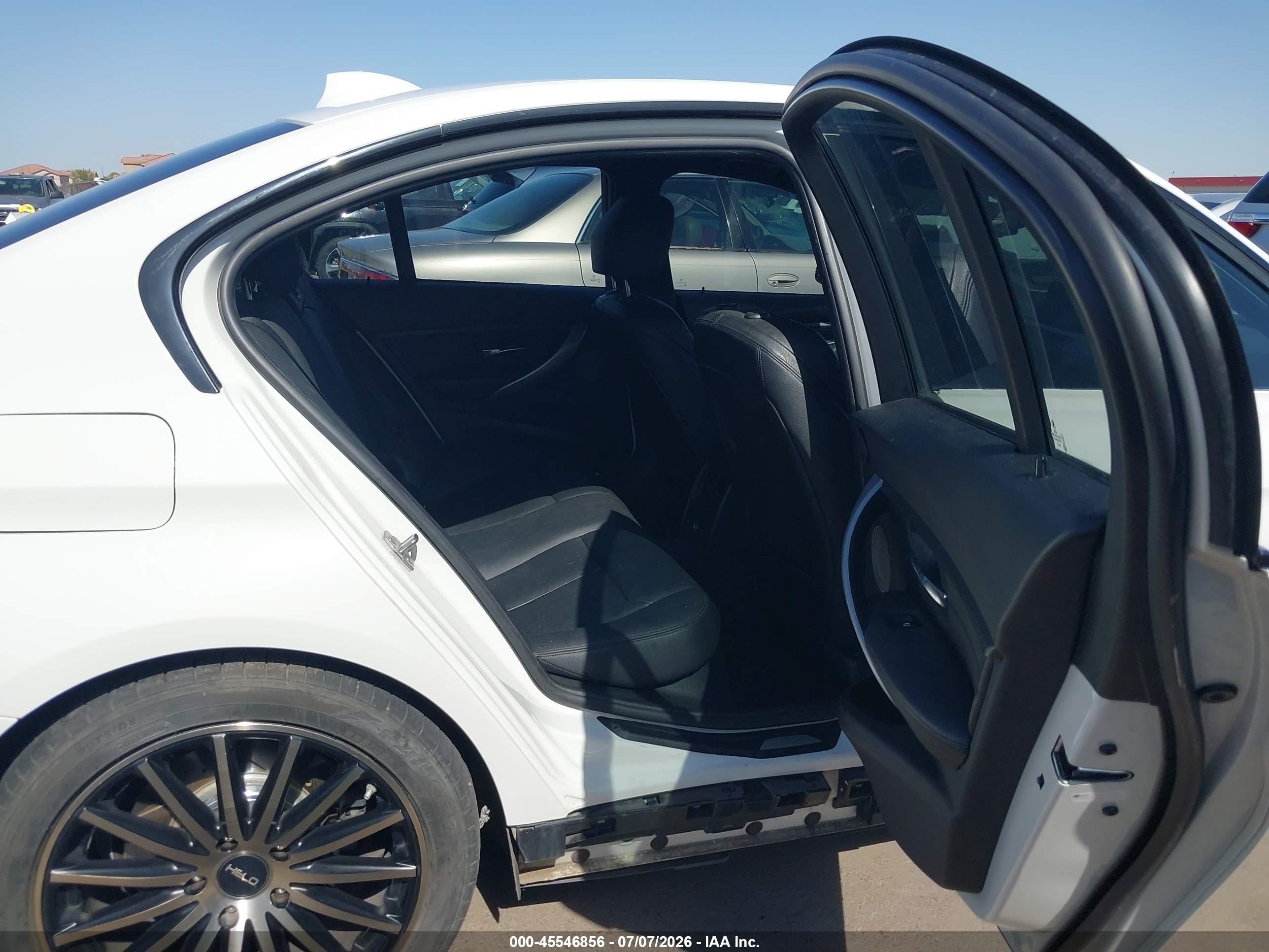 2013 Bmw 335i Xdrive White vin: WBA3B9C57DF585744