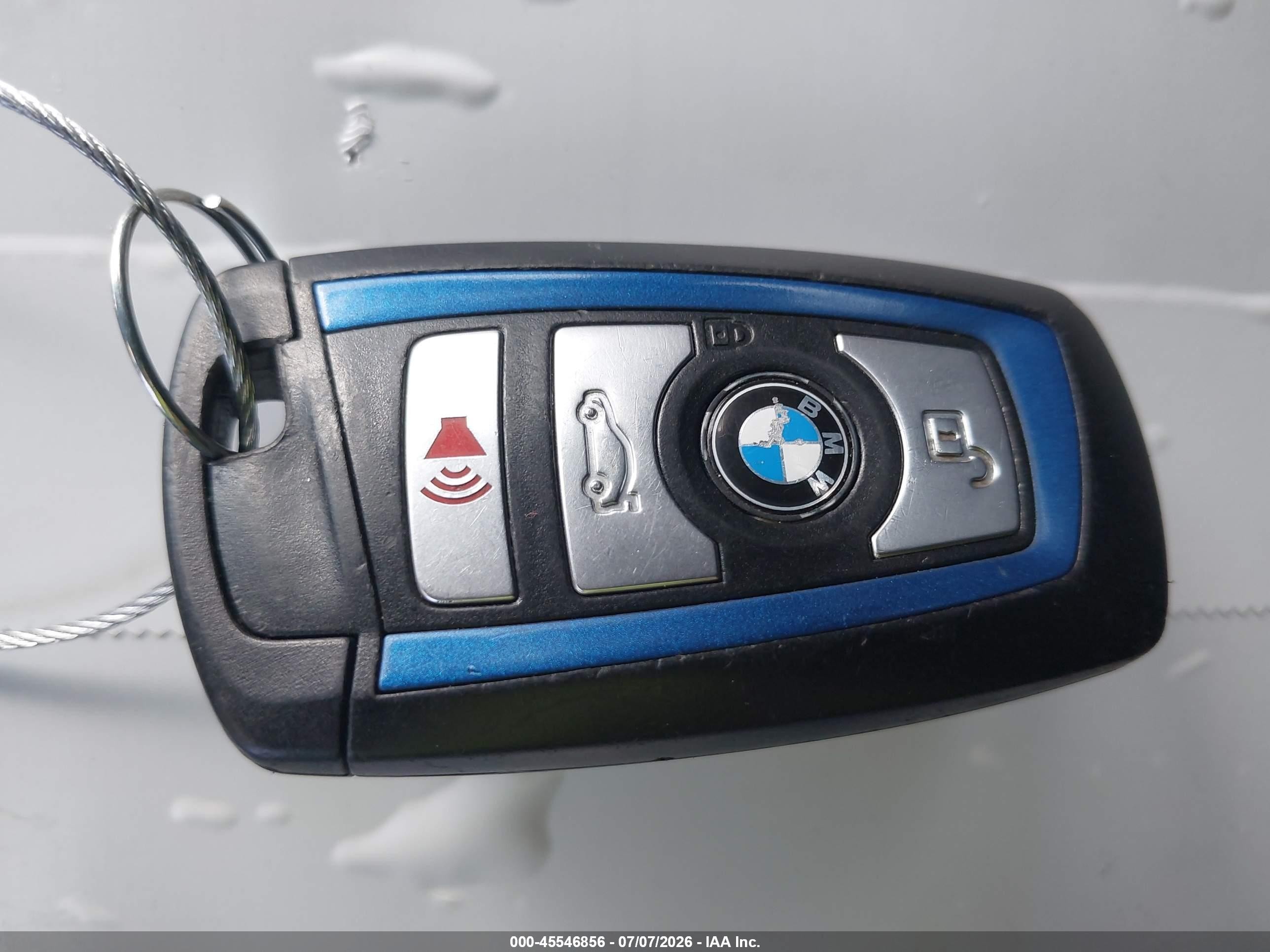 2013 Bmw 335i Xdrive White vin: WBA3B9C57DF585744