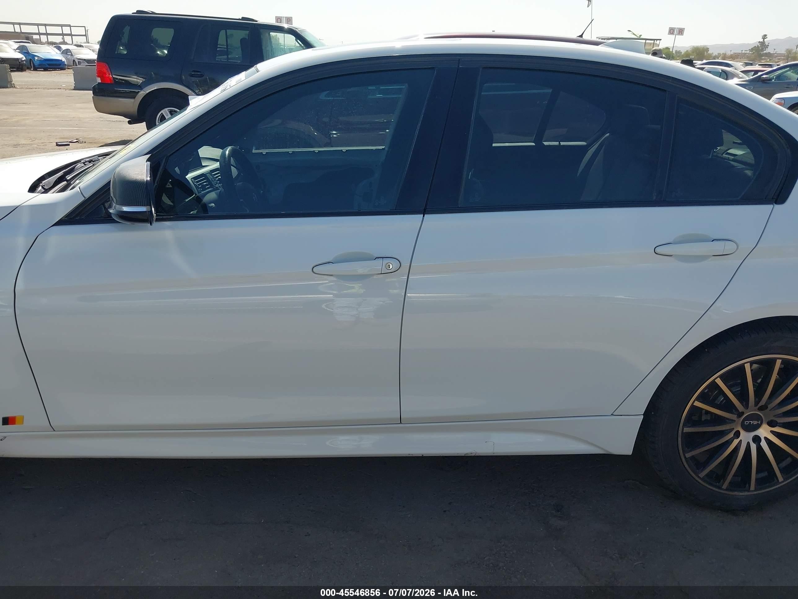 2013 Bmw 335i Xdrive White vin: WBA3B9C57DF585744