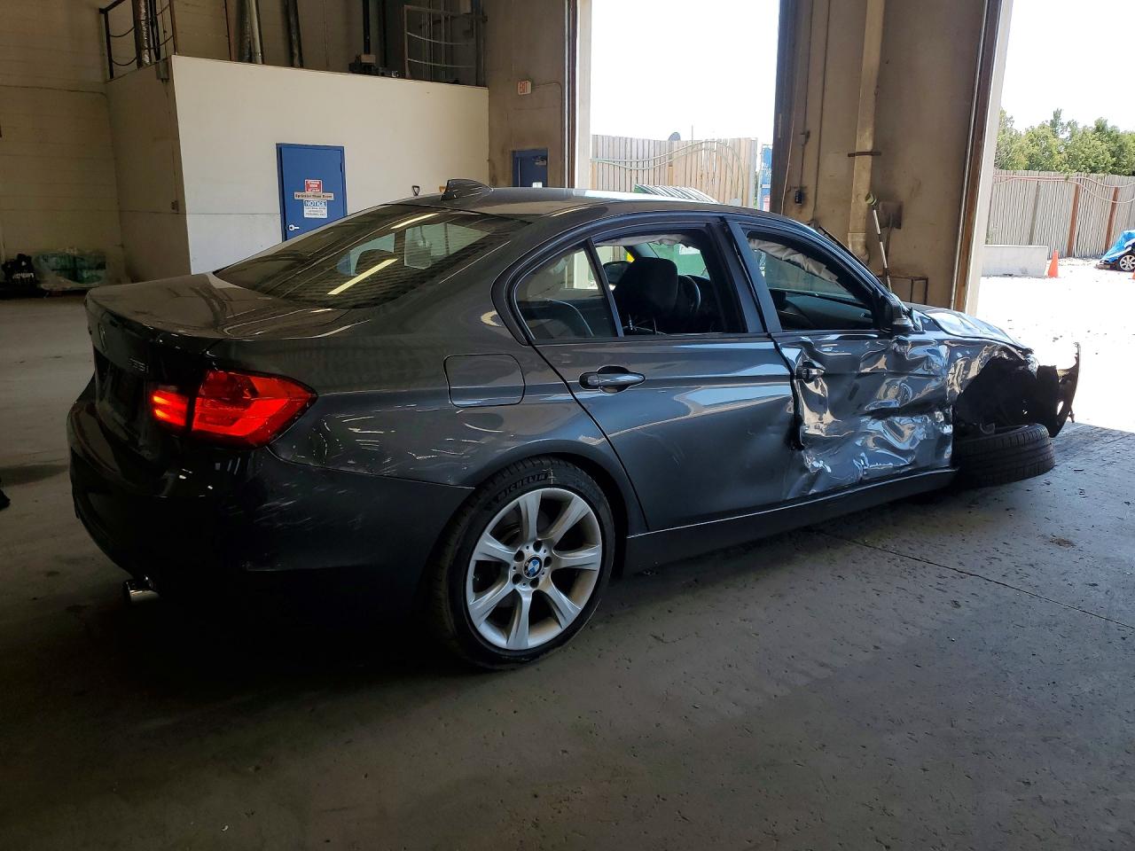2013 Bmw 335 Xi Gray vin: WBA3B9C57DJ437395