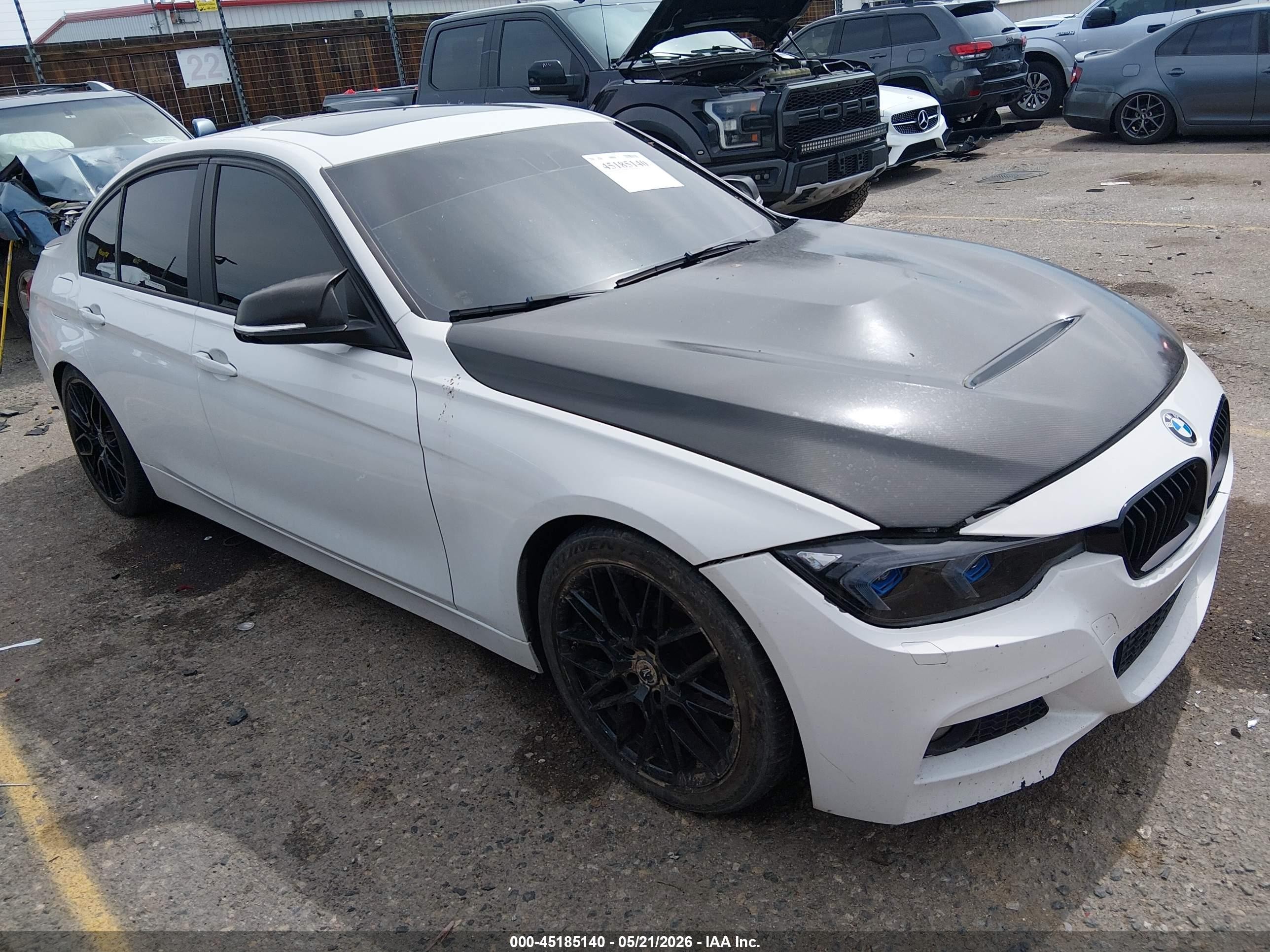 2013 Bmw 335i Xdrive White vin: WBA3B9C57DJ437400