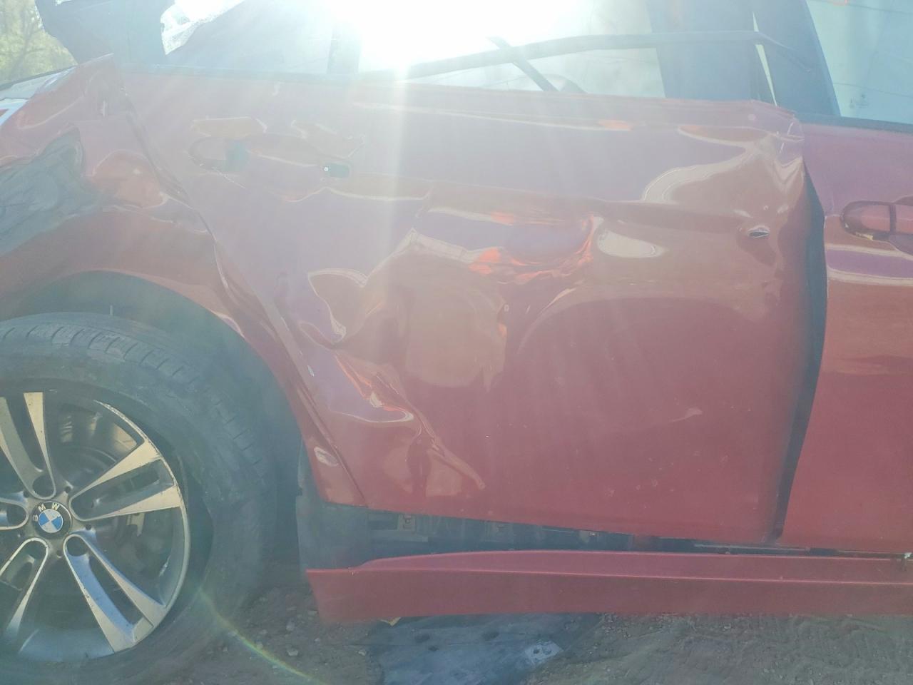 2013 Bmw 335 Xi Red vin: WBA3B9C58DF586093