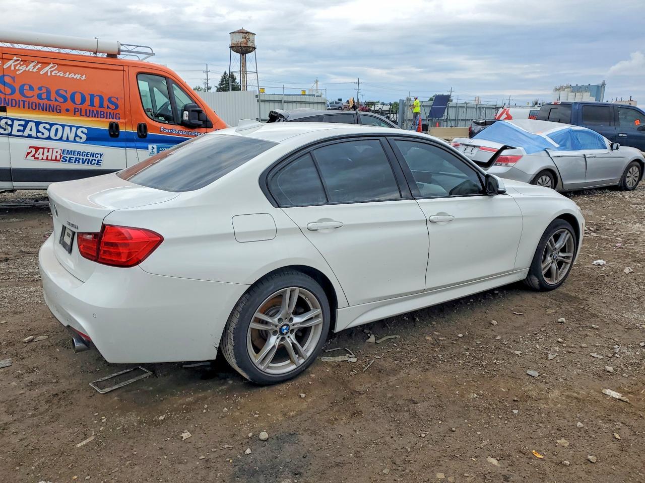 2015 Bmw 335 White vin: WBA3B9C58FF589711