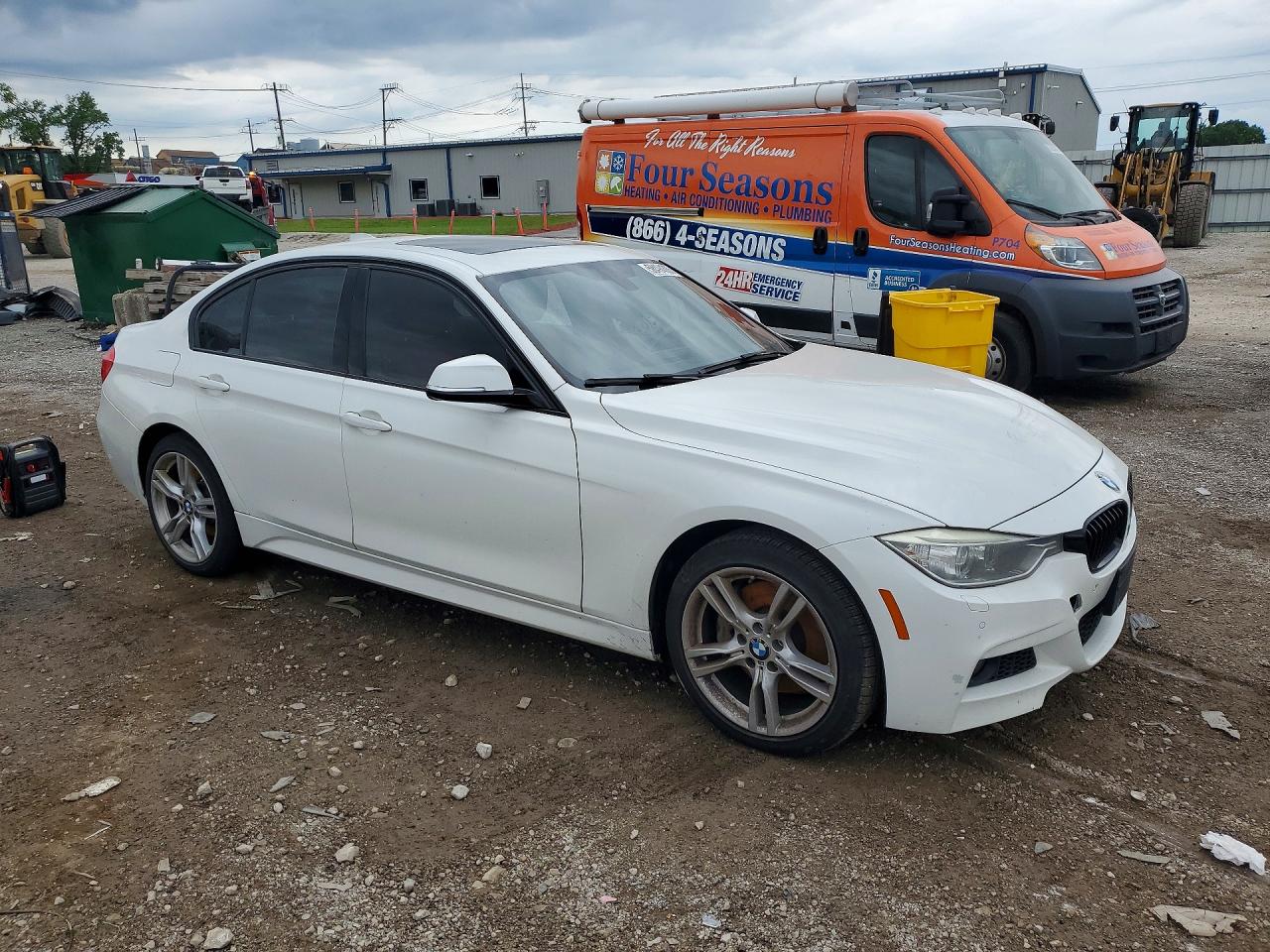 2015 Bmw 335 White vin: WBA3B9C58FF589711
