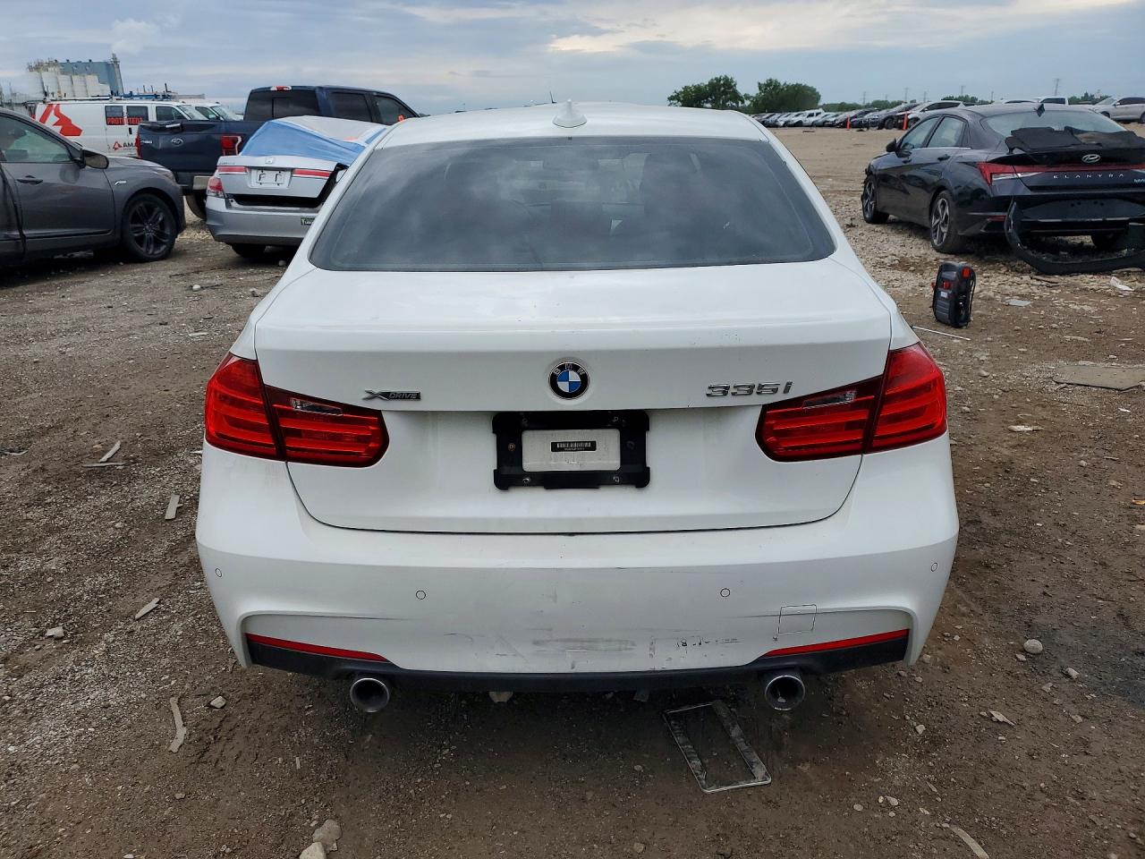 2015 Bmw 335 White vin: WBA3B9C58FF589711