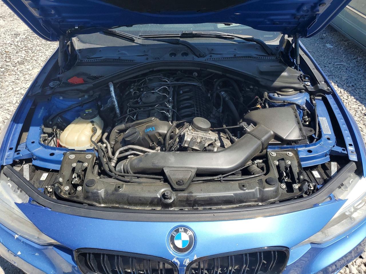 2013 Bmw 335 Xi Blue vin: WBA3B9C59DF585664
