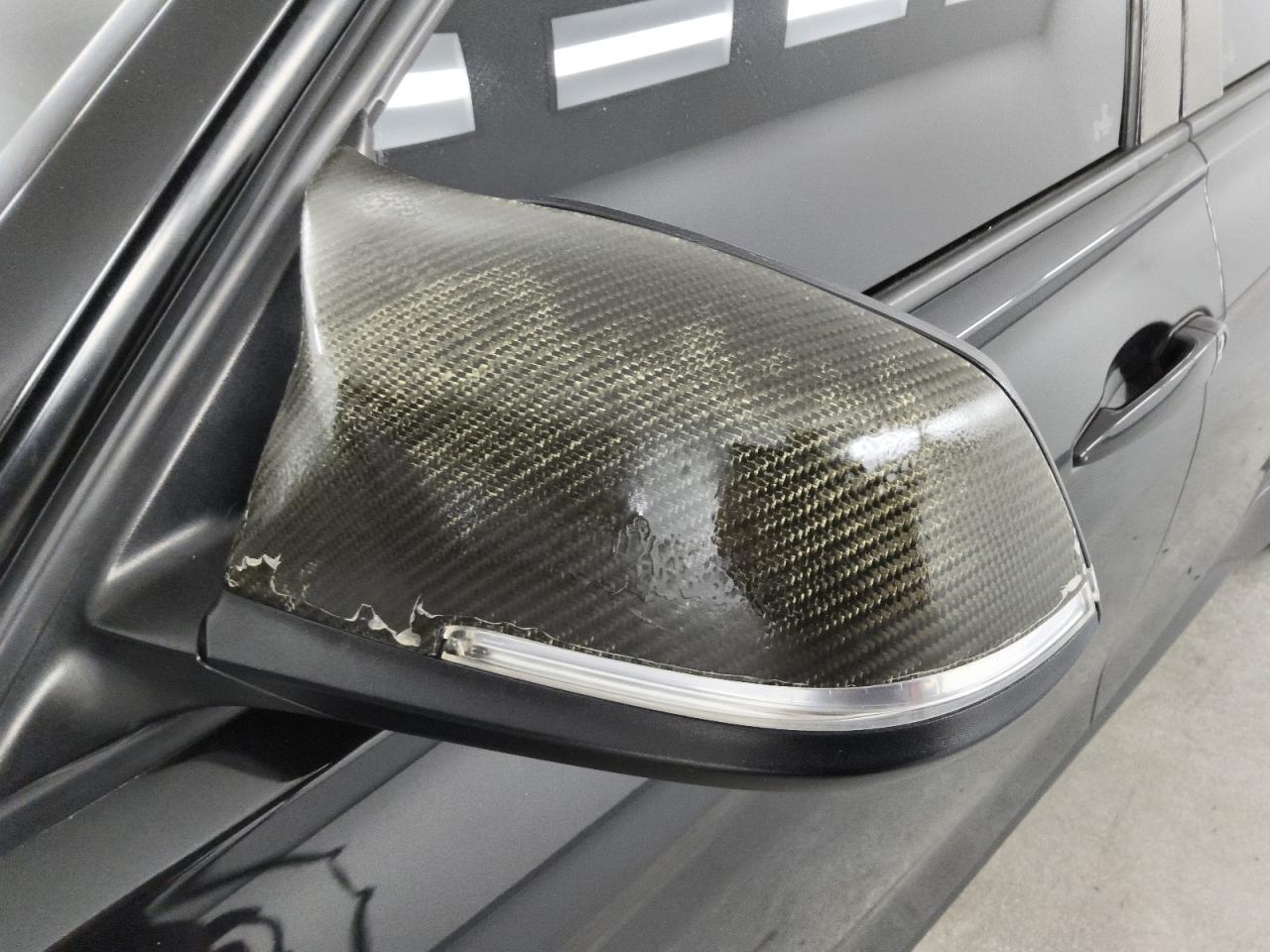 2013 Bmw 335 Xi Black vin: WBA3B9C5XDF587424 Damage: Lf Mirror Cover, Peeling, 9 To 10 Inches