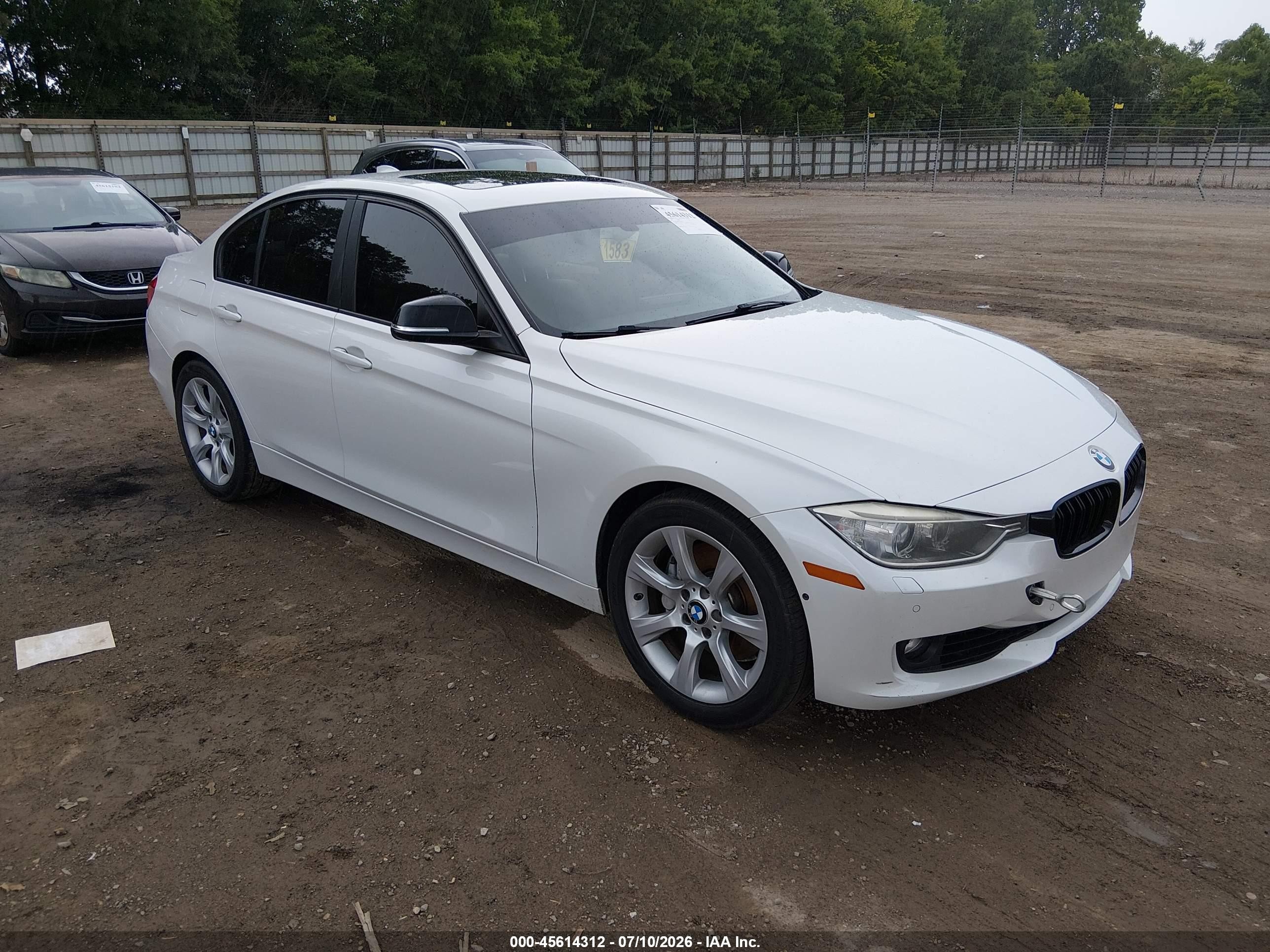 2013 Bmw 335i Xdrive Белый vin: WBA3B9C5XDJ898915
