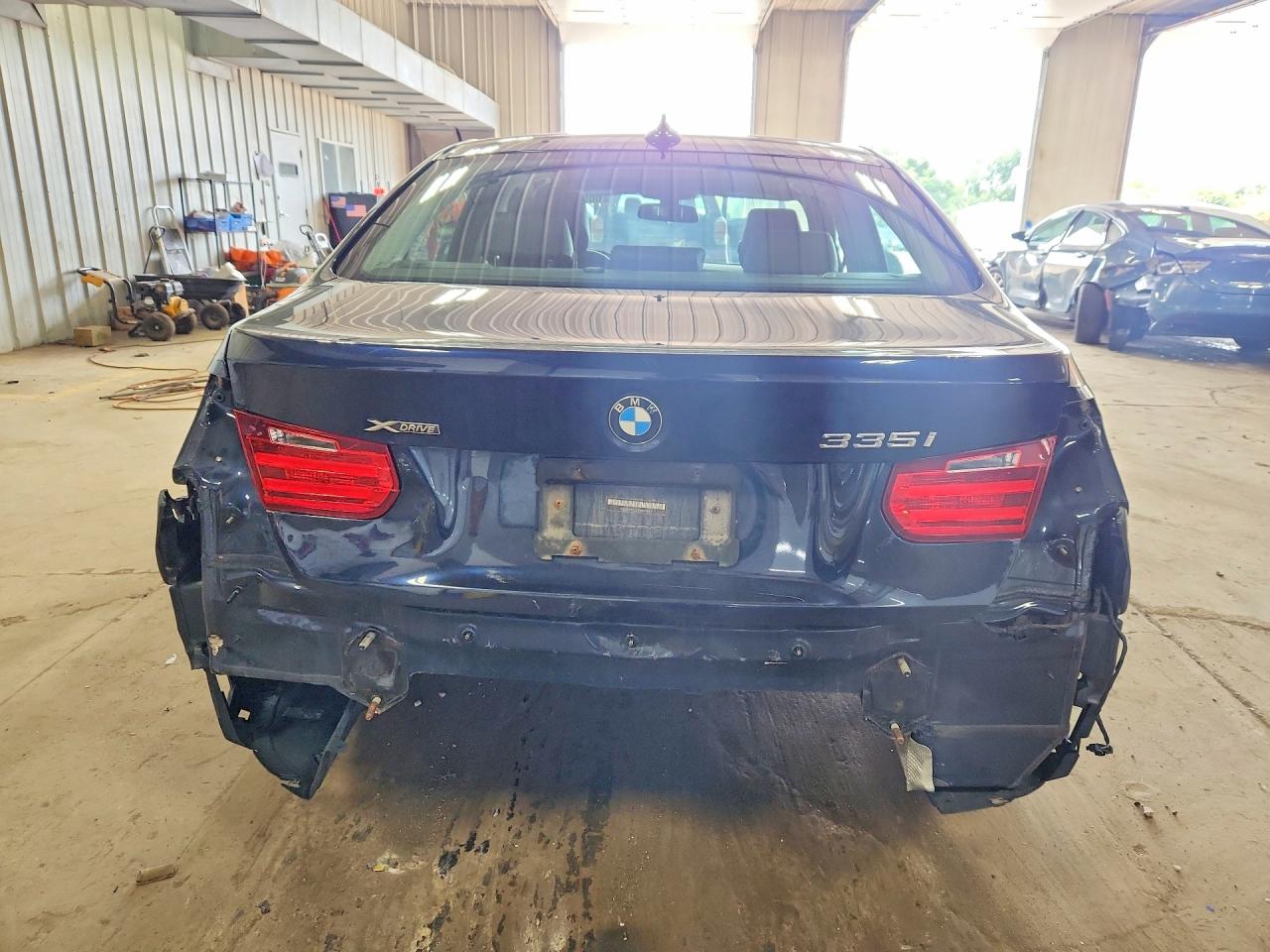 2015 Bmw 335 Xi Синий vin: WBA3B9G51FNR99184