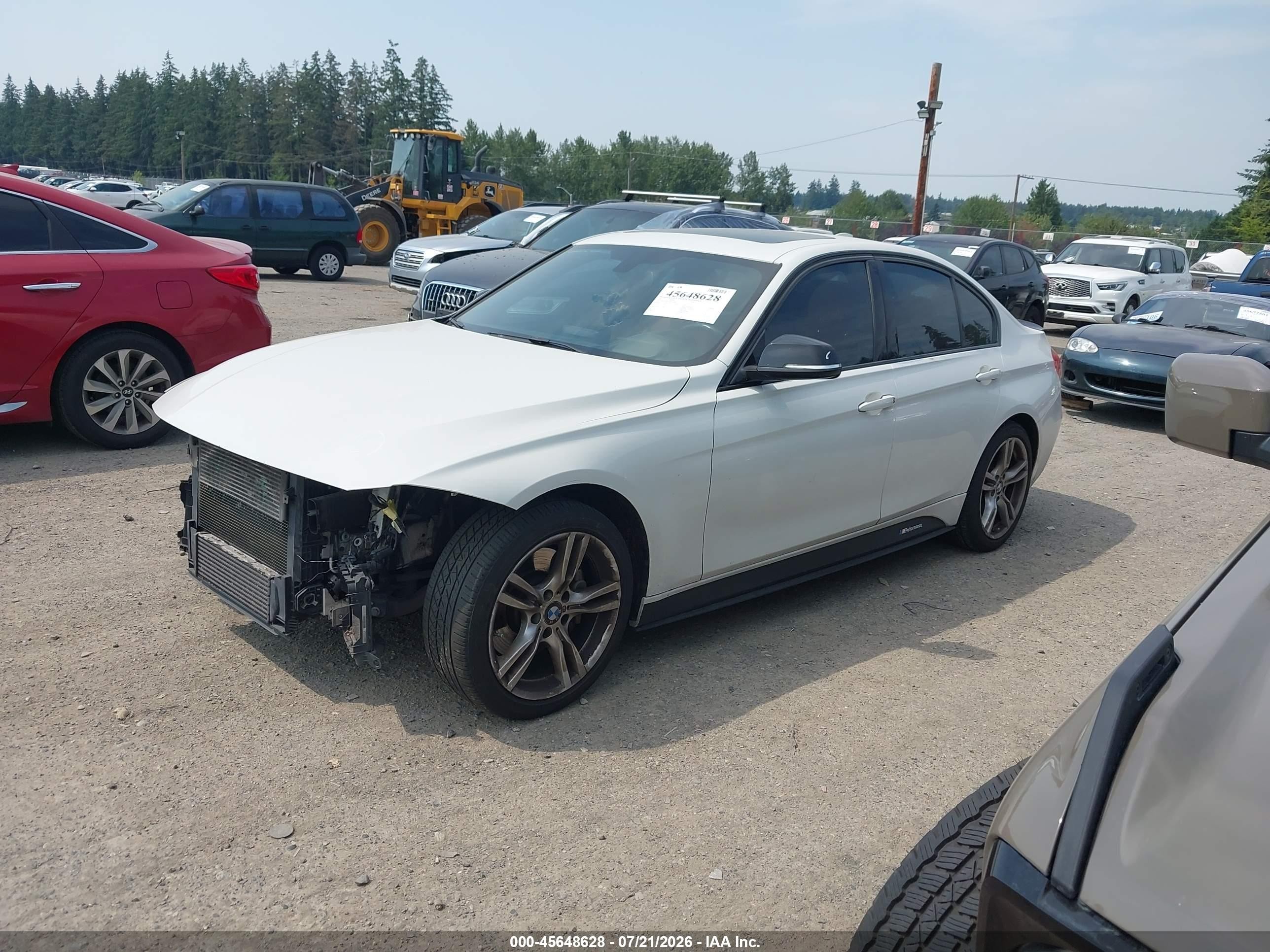 2013 Bmw 335i Xdrive White vin: WBA3B9G52DNR90085
