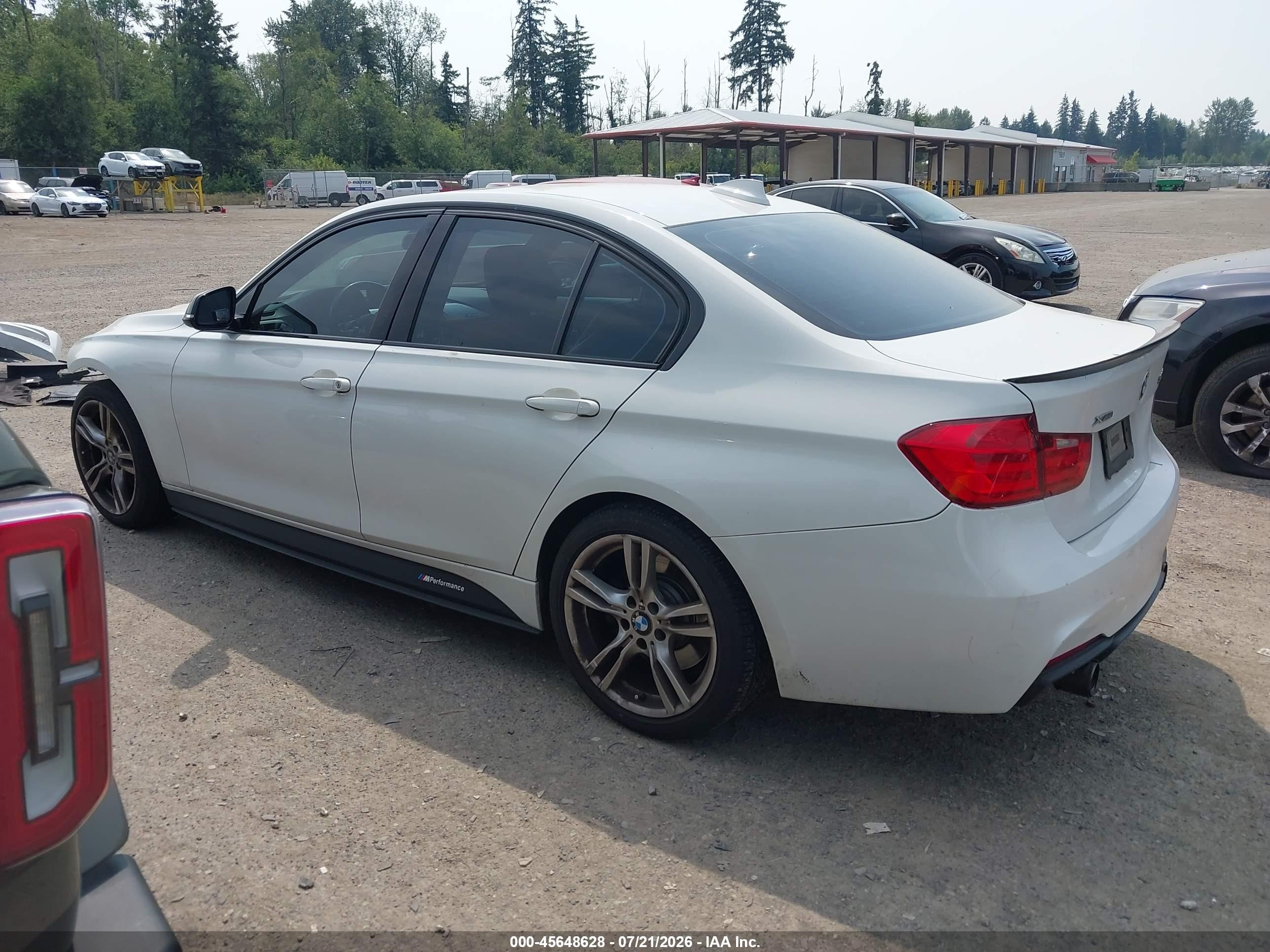 2013 Bmw 335i Xdrive White vin: WBA3B9G52DNR90085