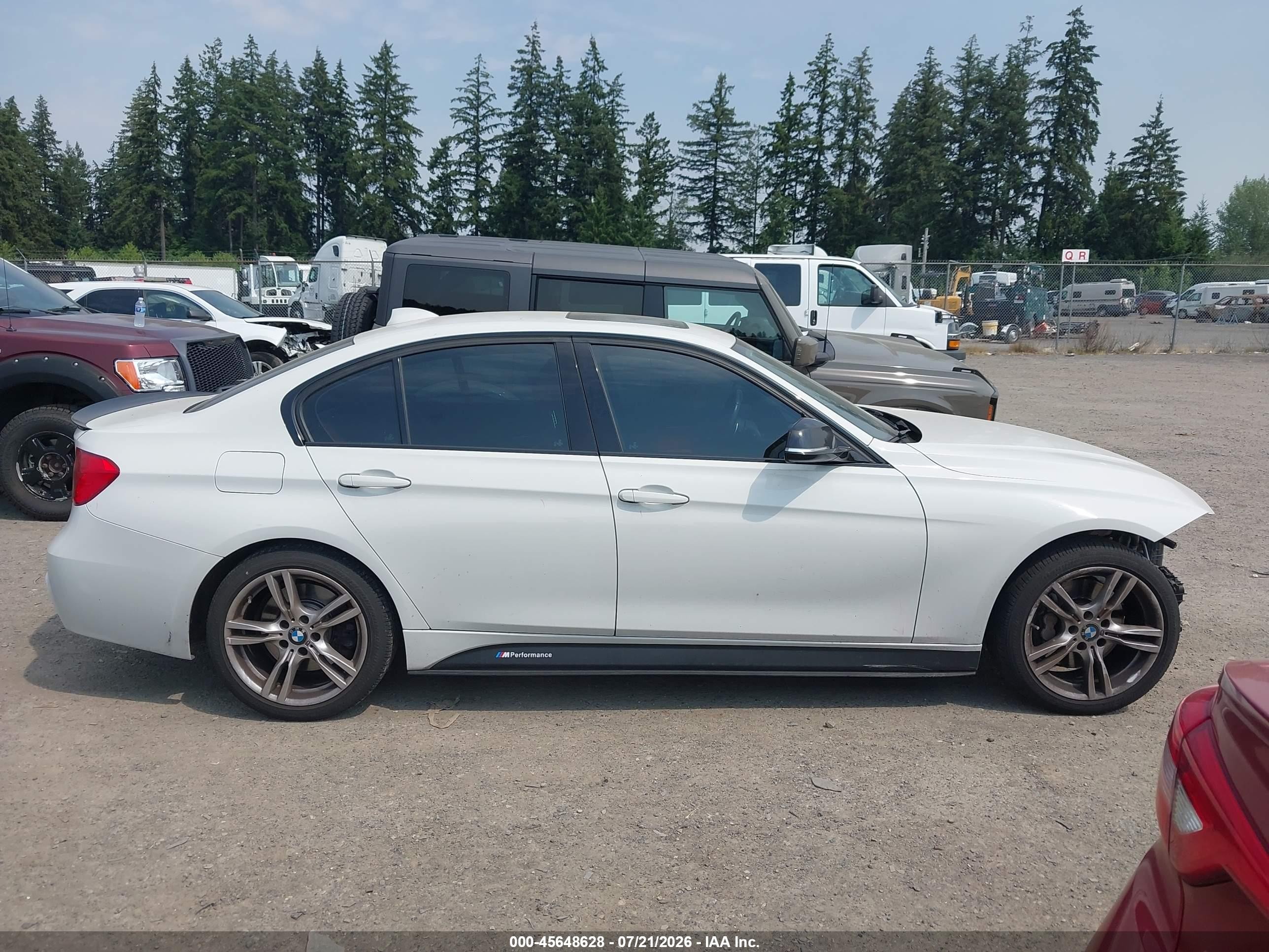 2013 Bmw 335i Xdrive White vin: WBA3B9G52DNR90085