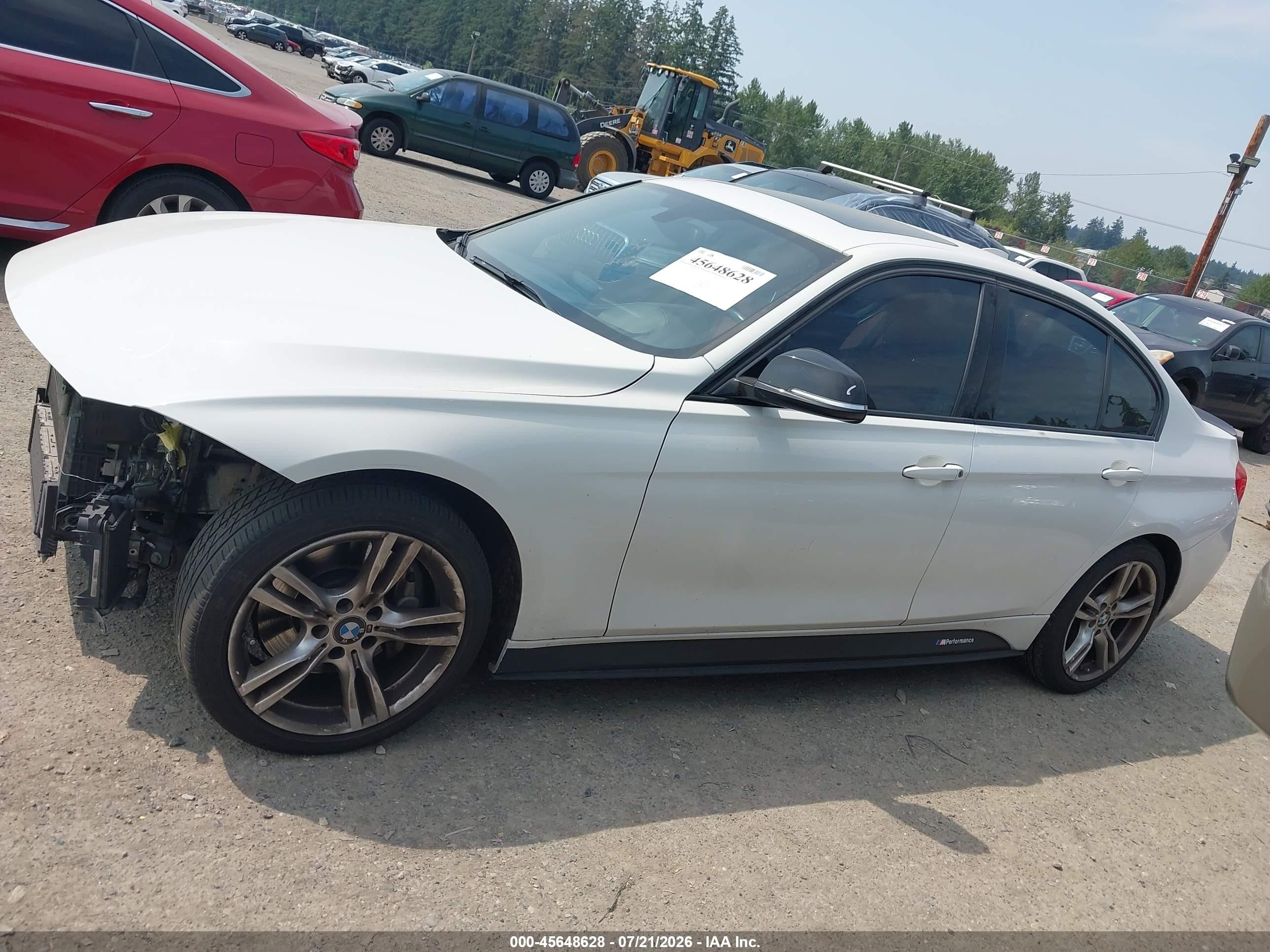 2013 Bmw 335i Xdrive White vin: WBA3B9G52DNR90085