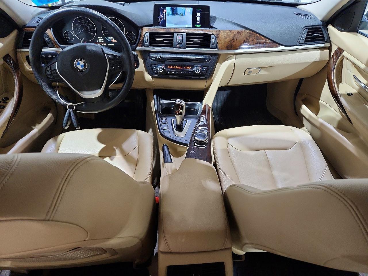 2014 Bmw 335 Xi White vin: WBA3B9G53ENR90291
