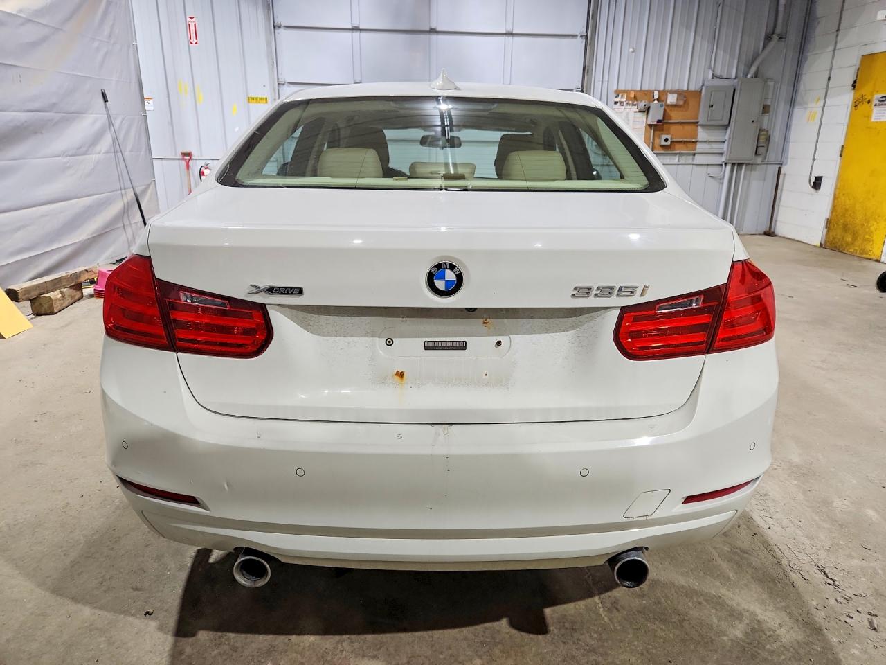 2014 Bmw 335 Xi White vin: WBA3B9G53ENR90291
