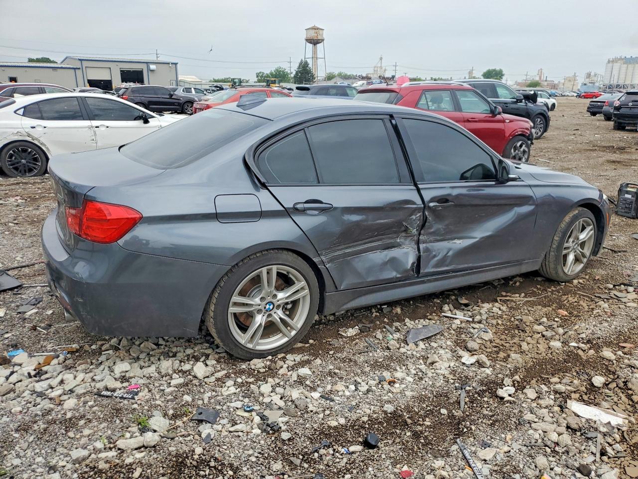 2014 Bmw 335 Xi Серый vin: WBA3B9G53ENR90677