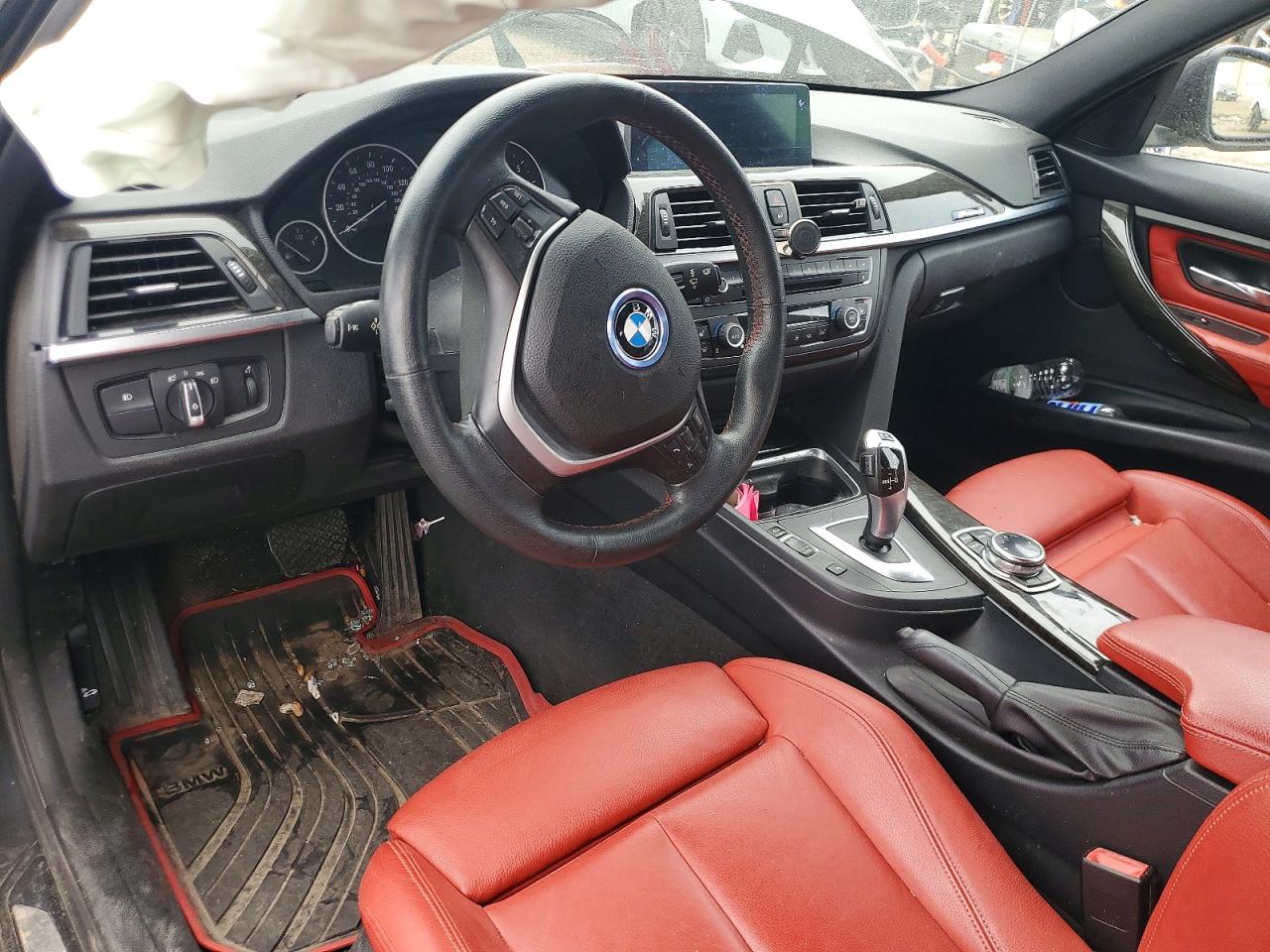 2015 Bmw 335 Xi Серый vin: WBA3B9G53FNR93435