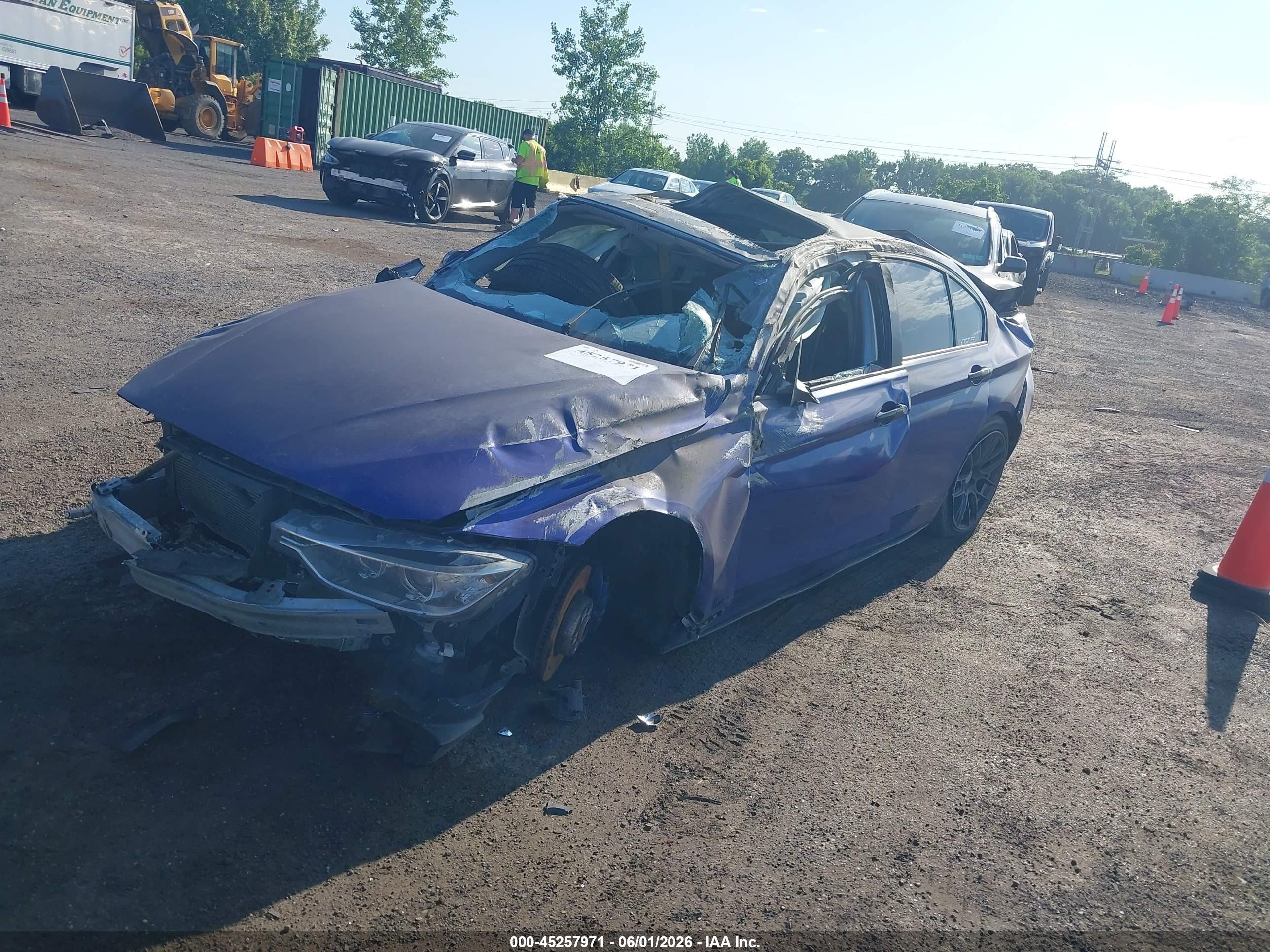 2014 Bmw 335i Xdrive Blue vin: WBA3B9G54ENR91143