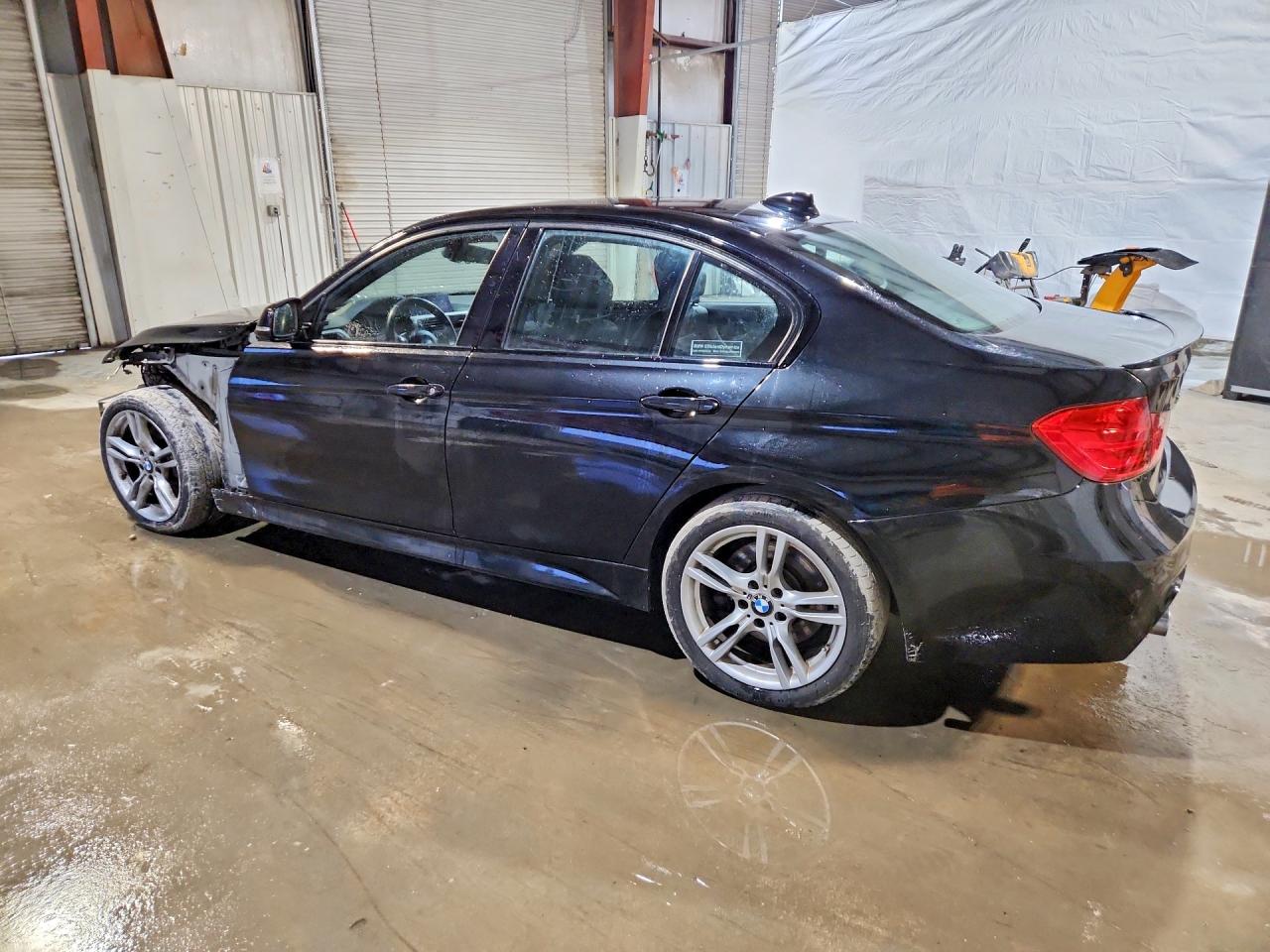 2014 Bmw 335 Xi Black vin: WBA3B9G54ENR92423