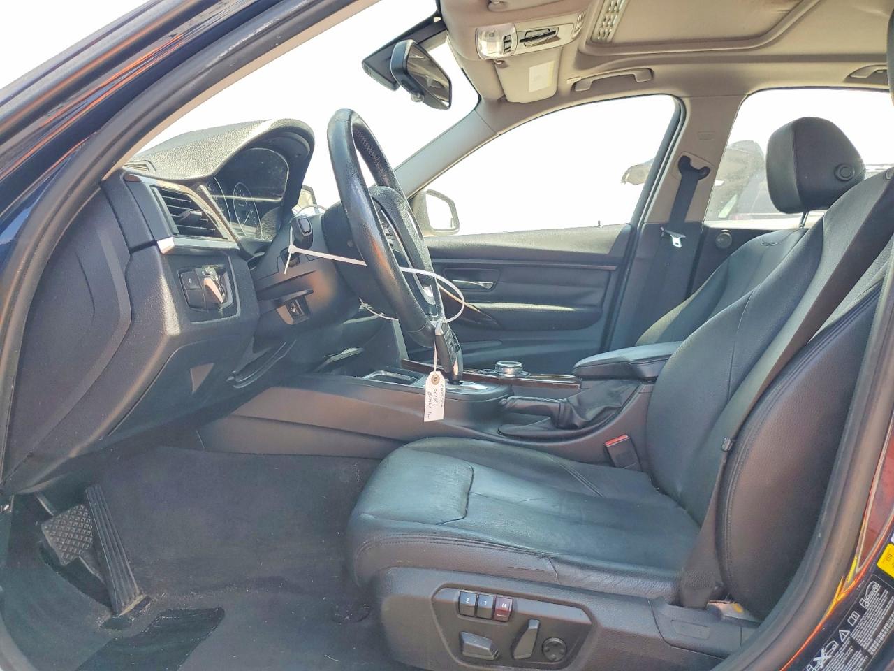 2014 Bmw 335 Xi Синий vin: WBA3B9G55ENR92107