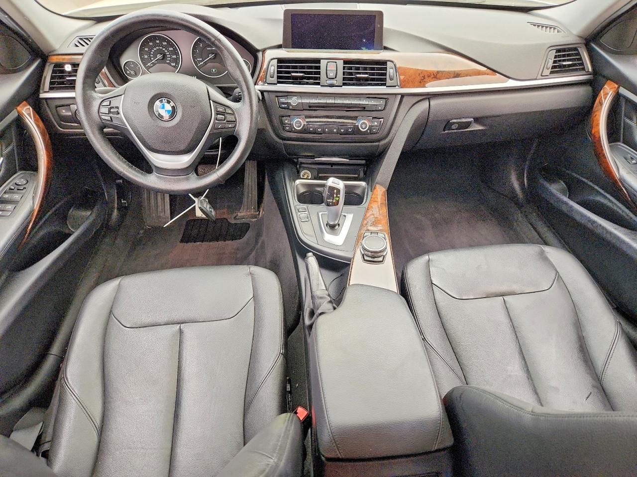 2015 Bmw 335 Xi White vin: WBA3B9G55FNR93954