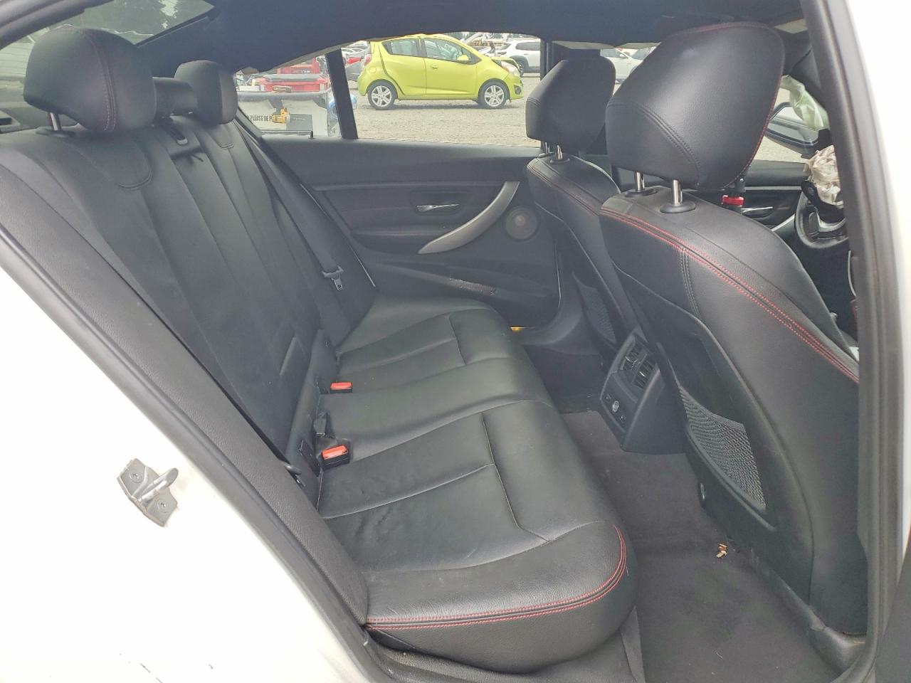 2014 Bmw 335 Xi White vin: WBA3B9G56ENR90513