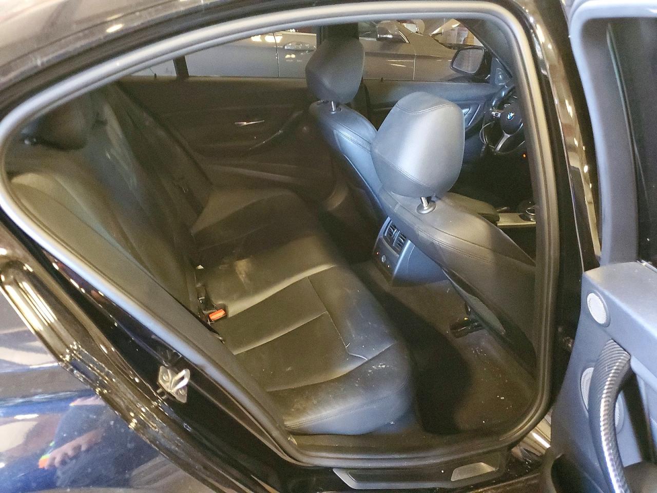 2014 Bmw 335 Xi Черный vin: WBA3B9G57ENR90908