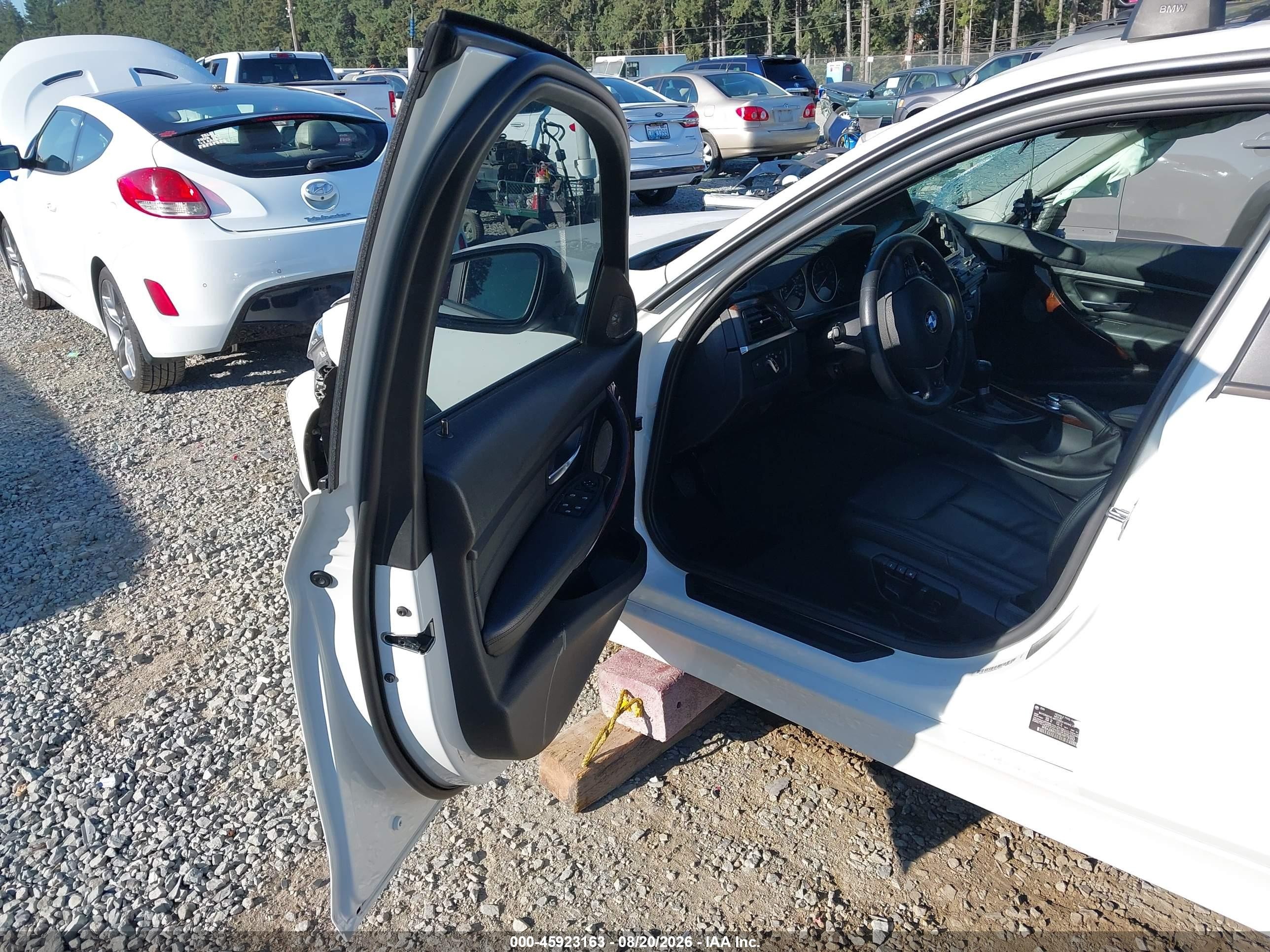 2014 Bmw 335i Xdrive White vin: WBA3B9G58ENR79352