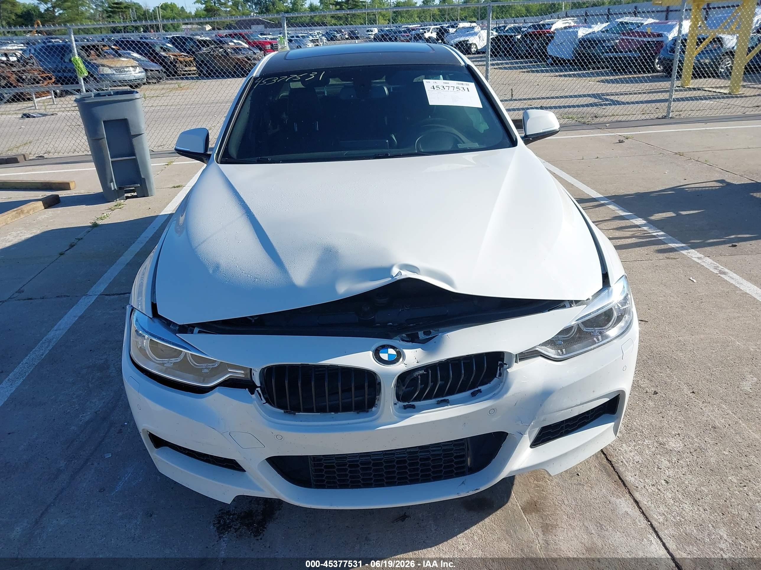 2015 Bmw 335i Xdrive White vin: WBA3B9G58FNR92877