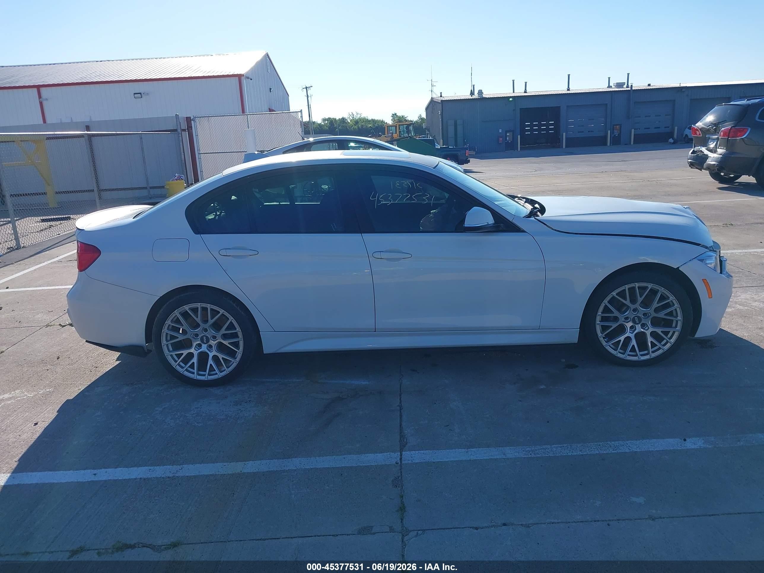 2015 Bmw 335i Xdrive White vin: WBA3B9G58FNR92877