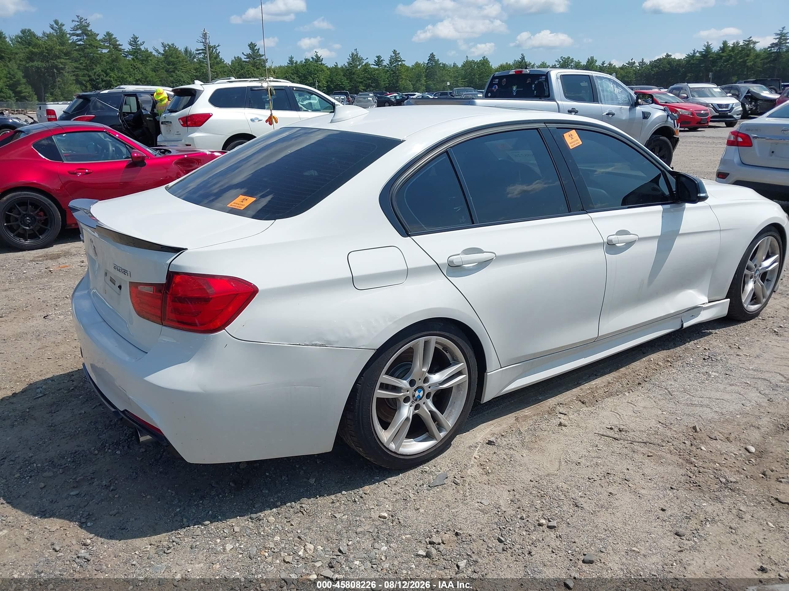 2013 Bmw 335i Xdrive White vin: WBA3B9G59DNR79018