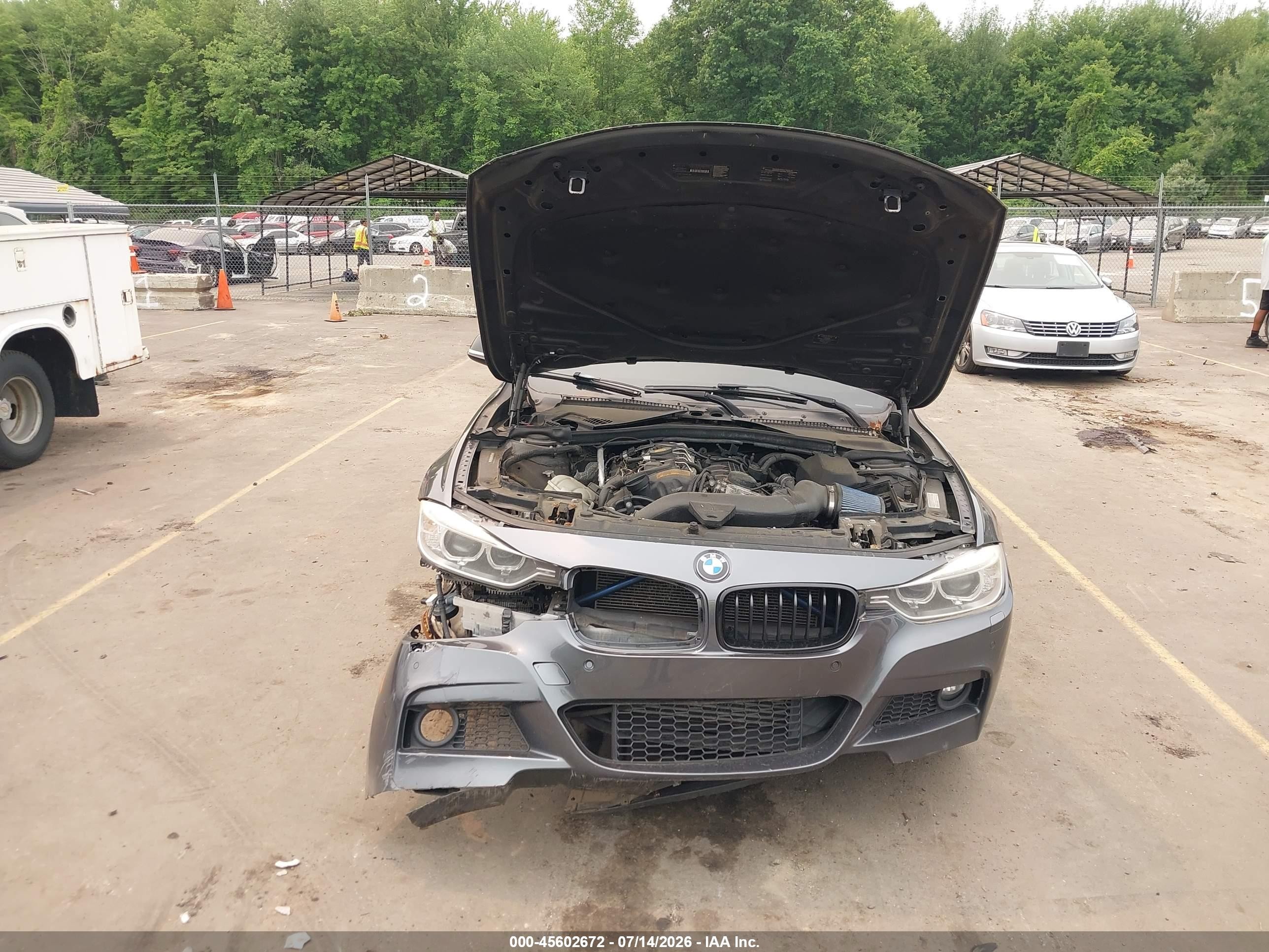 2015 Bmw 335i Xdrive Серый vin: WBA3B9G59FNR93410
