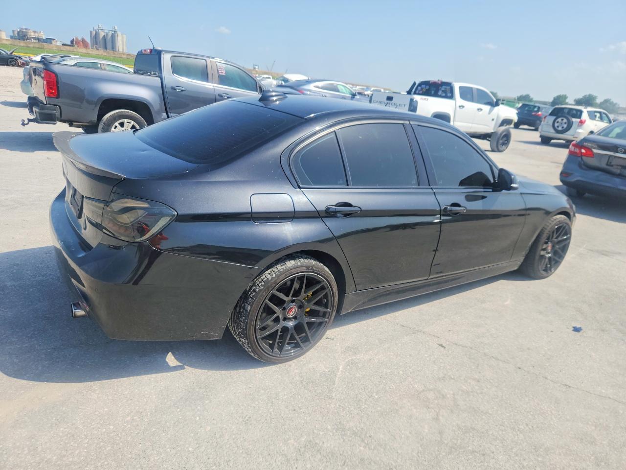 2014 Bmw 335 Xi Black vin: WBA3B9G5XENR90739