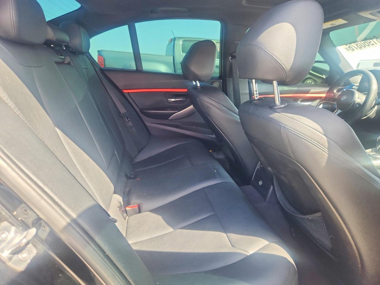 2014 Bmw 335 Xi Black vin: WBA3B9G5XENR90739