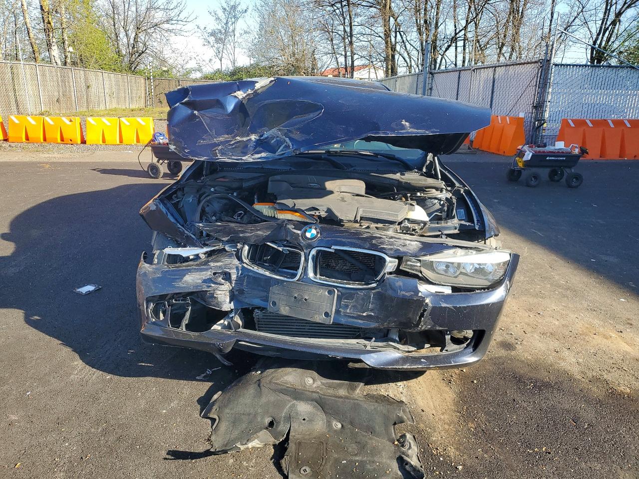 2013 Bmw 328 I Sulev Blue vin: WBA3C1C50DF440463