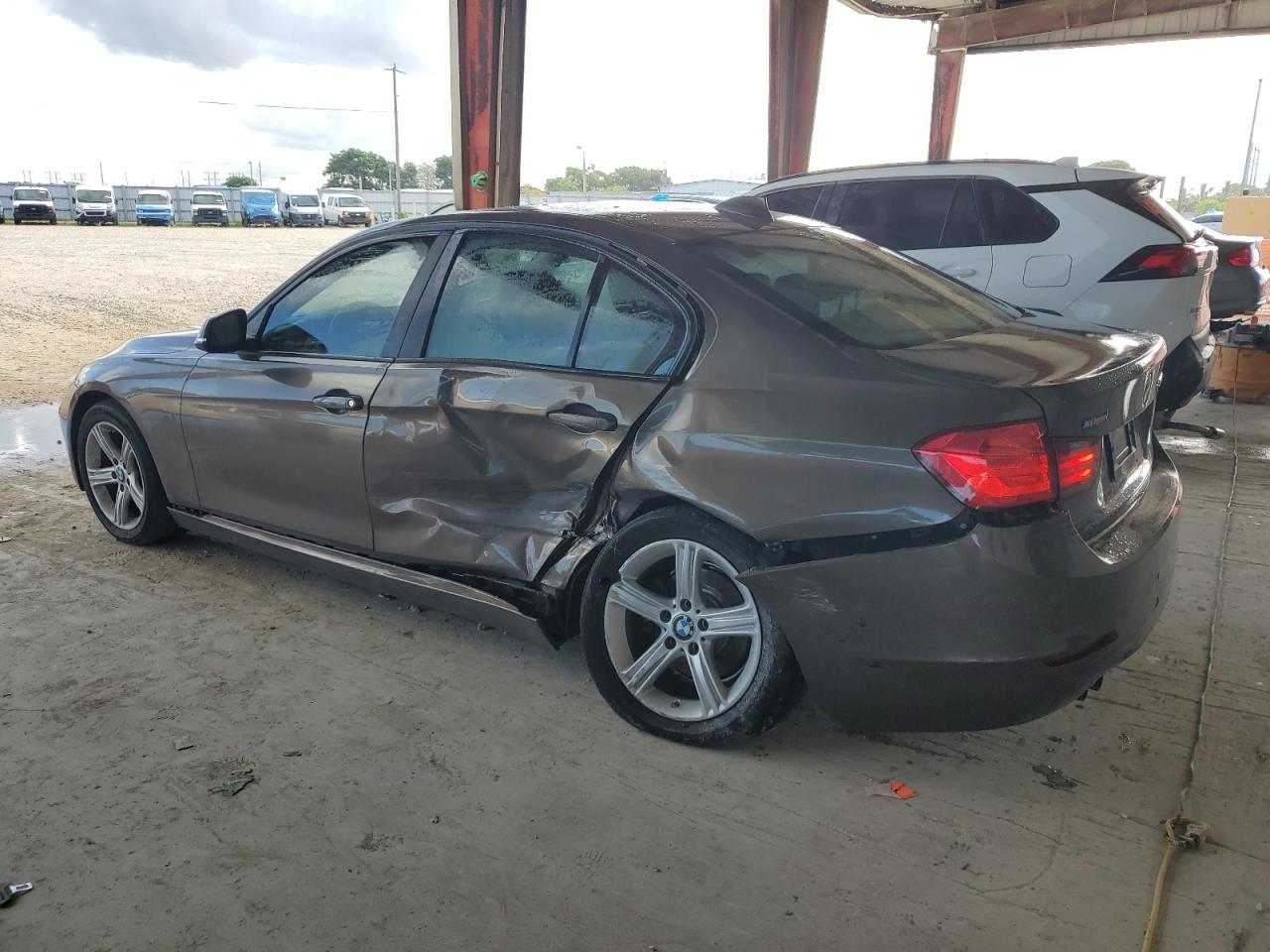 2013 Bmw 328 I Sulev Brown vin: WBA3C1C50DF444867