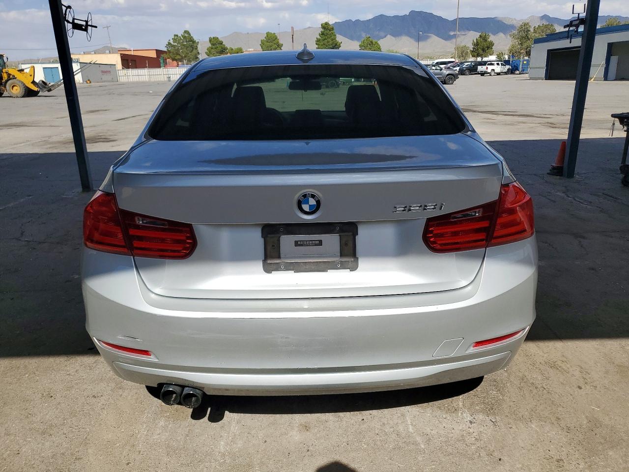 2012 Bmw 328 I Sulev Серебряный vin: WBA3C1C51CF430488