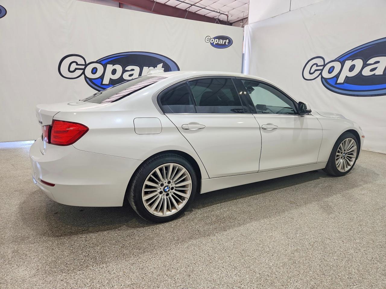 2012 Bmw 328 I Sulev White vin: WBA3C1C51CF432192