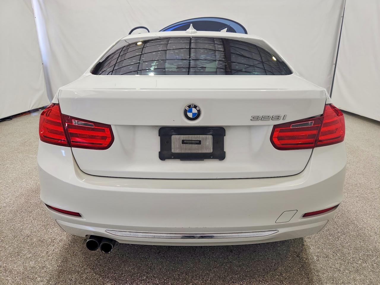 2012 Bmw 328 I Sulev White vin: WBA3C1C51CF432192